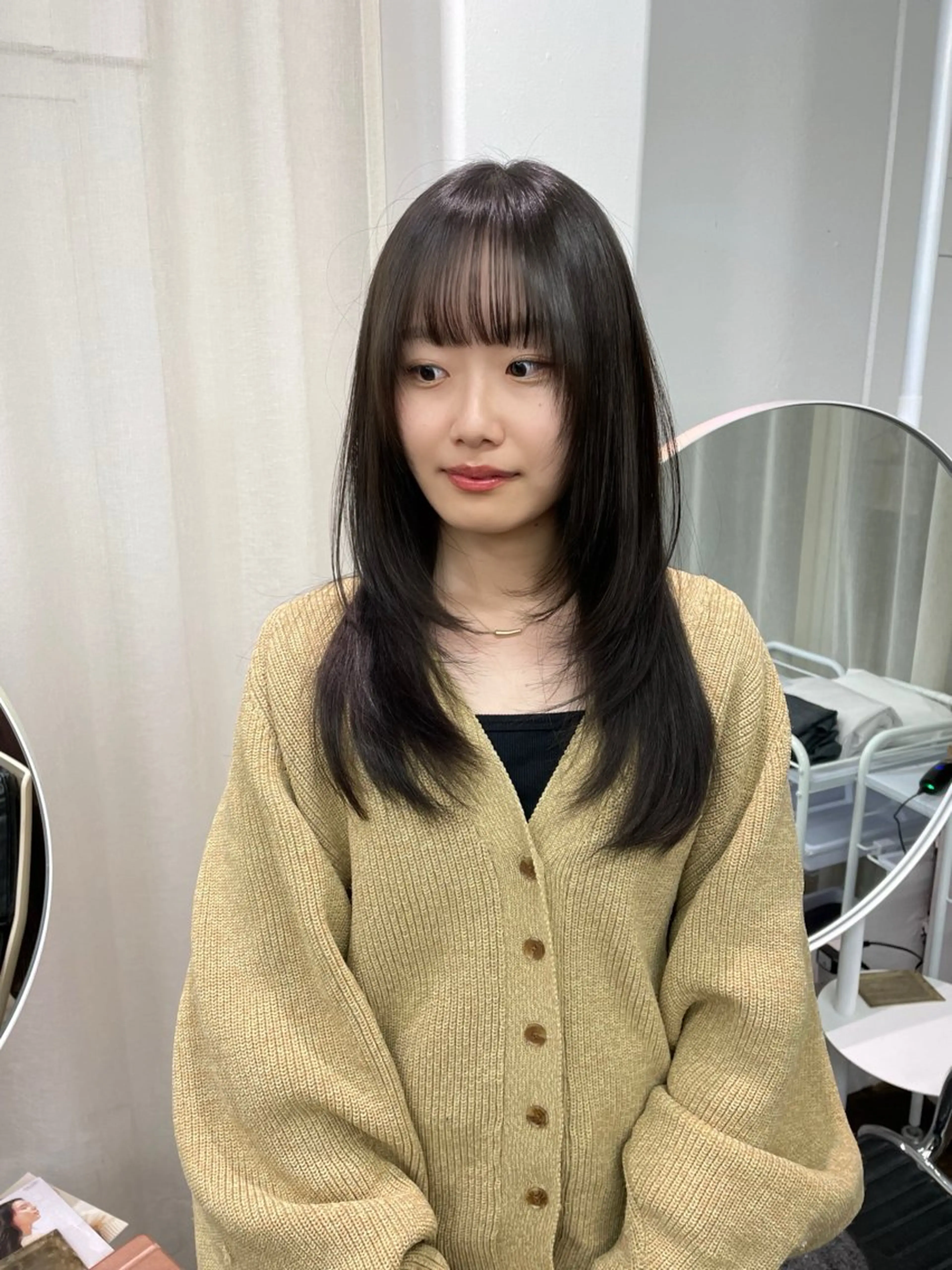 ロング カラー レイヤーカット カット ヘアカラー トリートメント レイヤーカット🎀 kanaのヘアスタイル