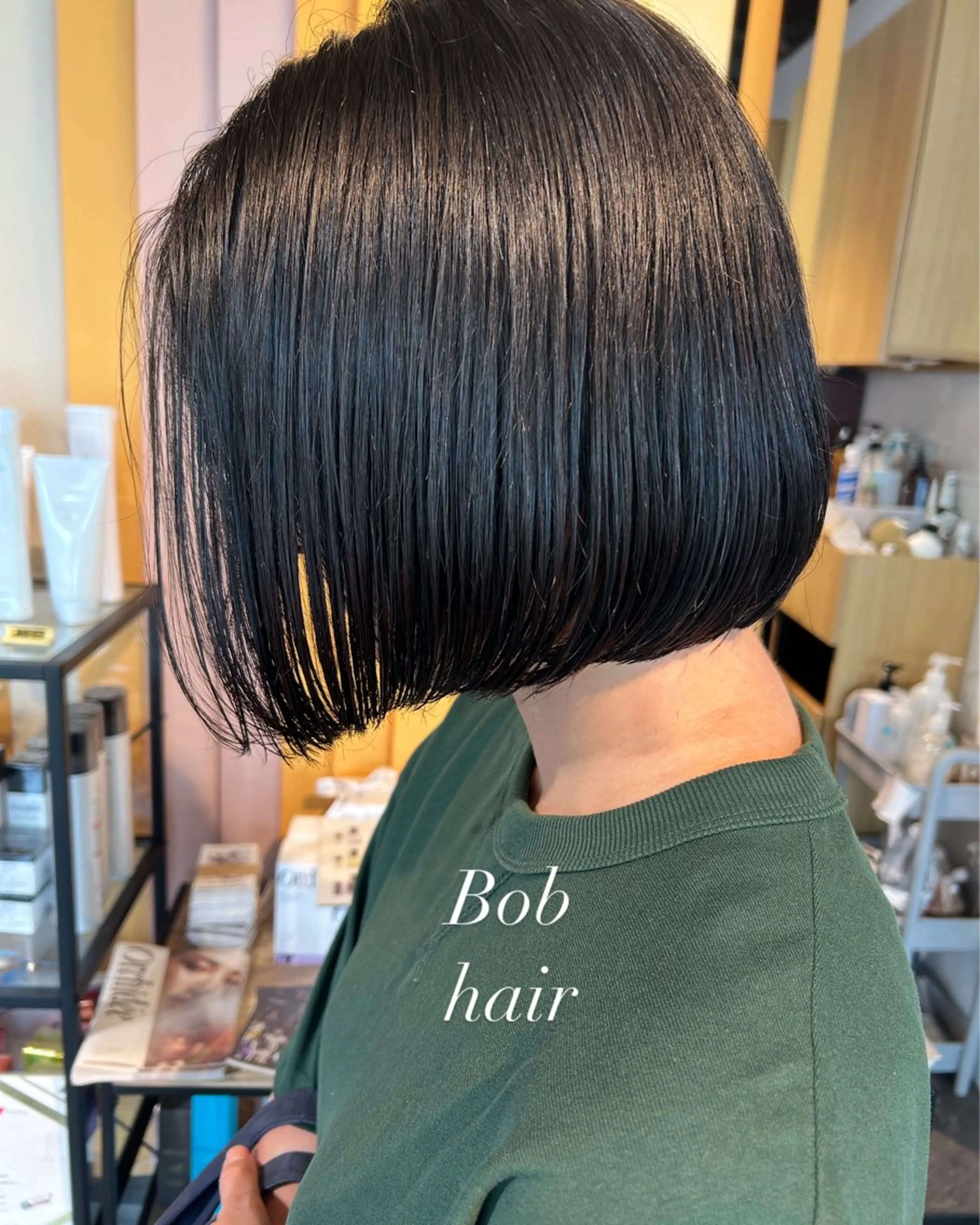 ショート ボブ カット shiho/レイヤー /透明感カラーのヘアスタイル