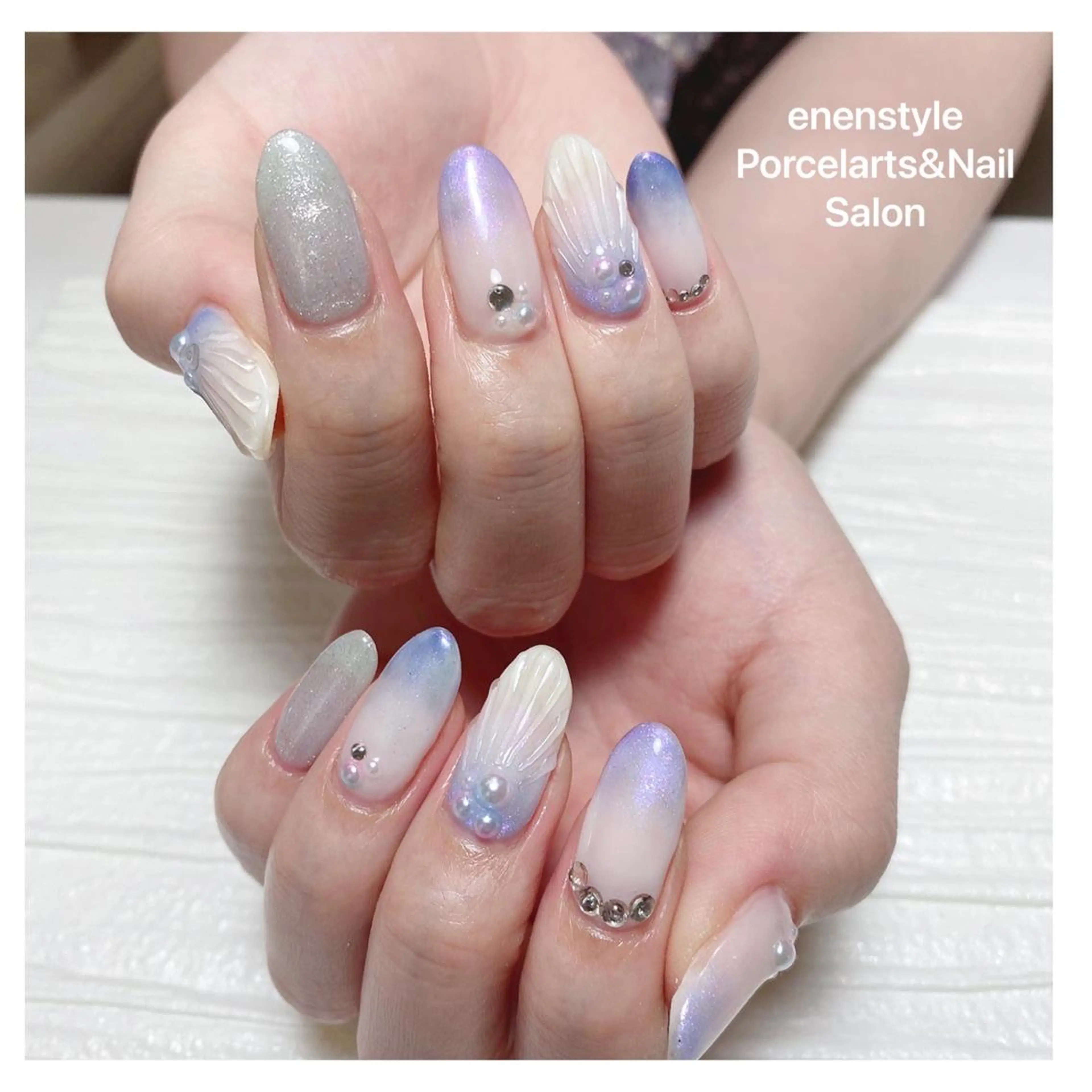 ミディアム ネイル ハンドネイル 👑enen style👑のネイルデザイン