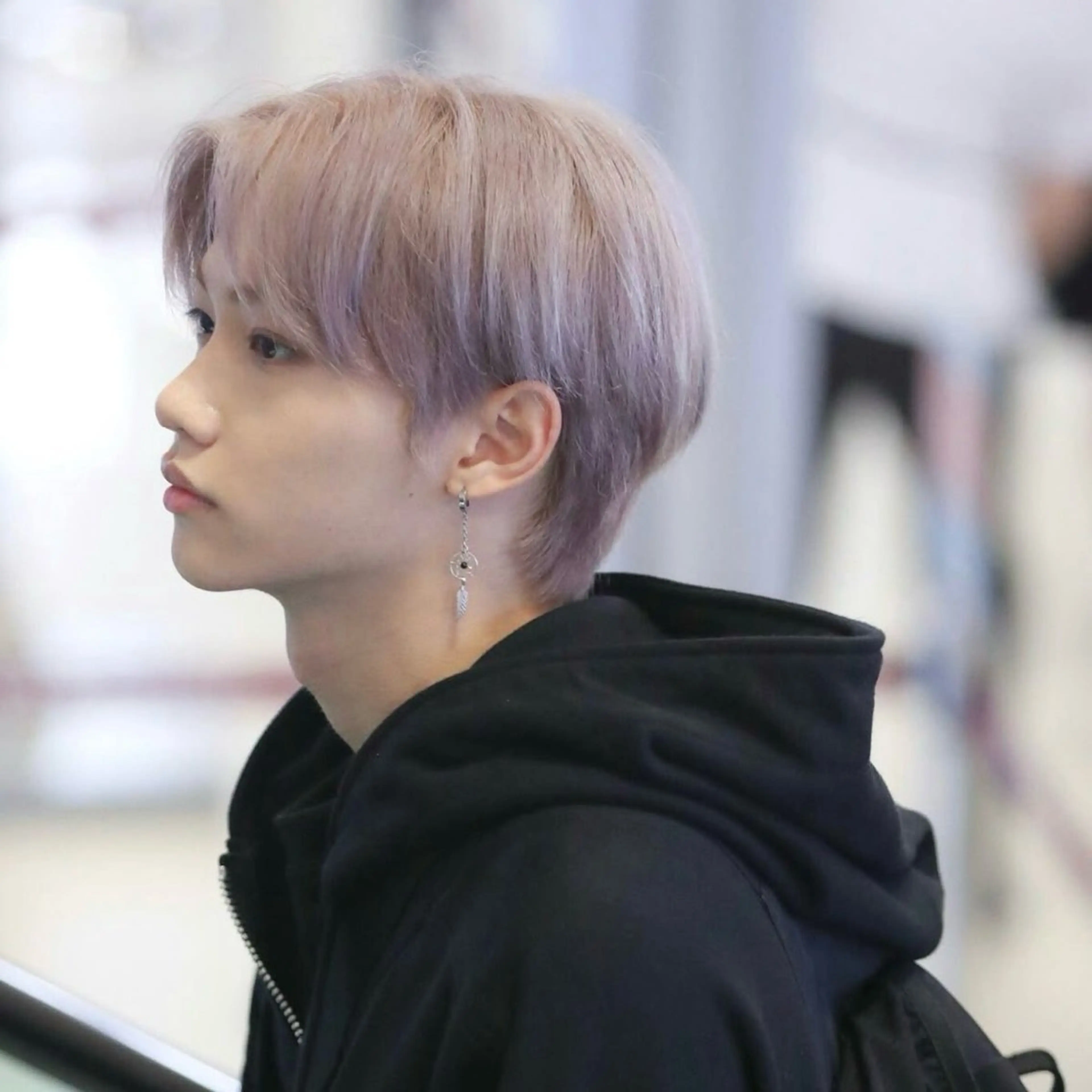 メンズ メンズ韓国風 韓国マッシュ マッシュウルフ マッシュ メンズウルフカット レイヤー/ハッシュカ ット/顔周り/フウカのヘアスタイル