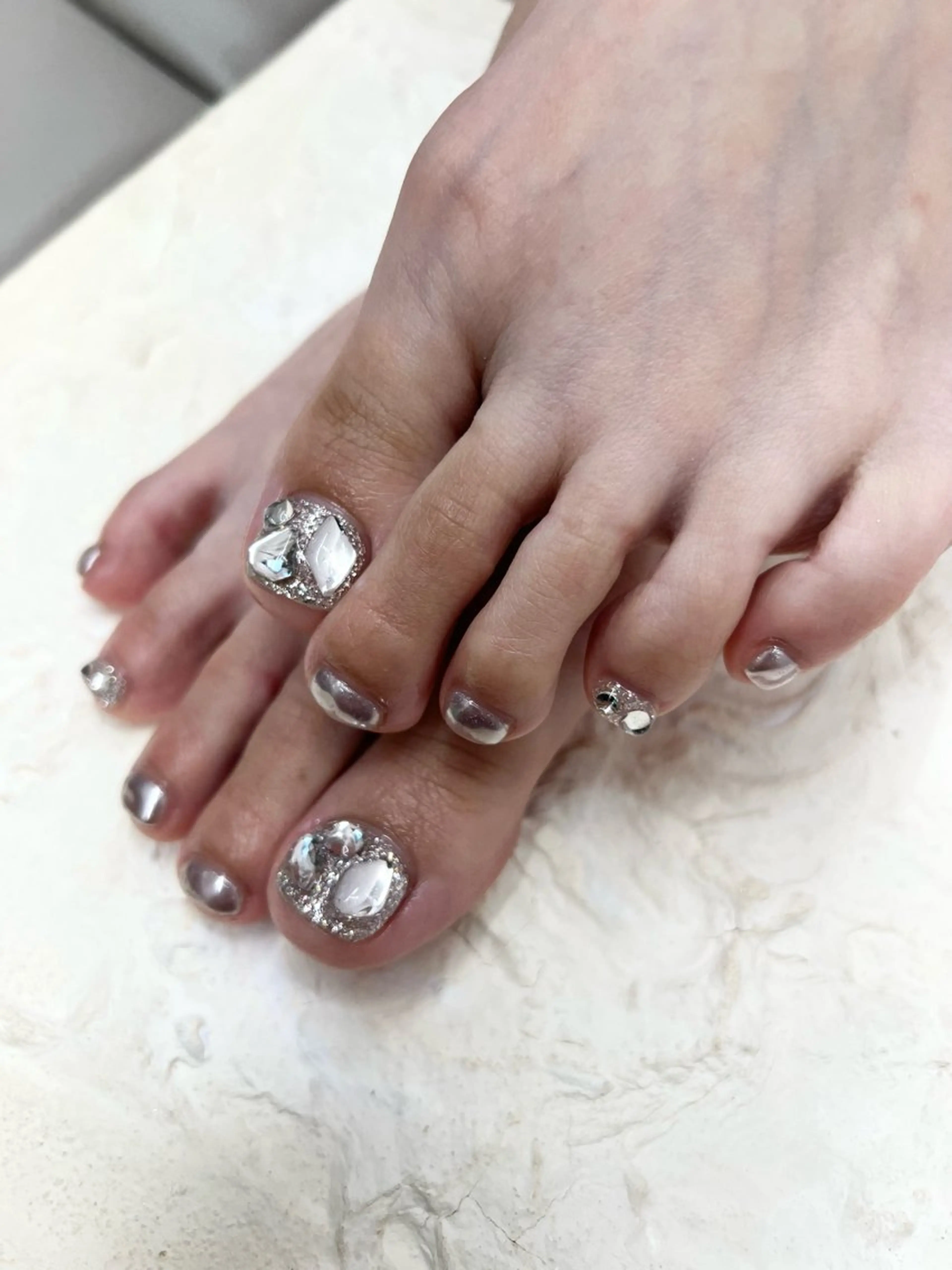 ネイル フットネイル ジェルネイル 韓国ネイル マグネットネイル ニュアンスネイル フットネイル Bana_ Nailのネイルデザイン