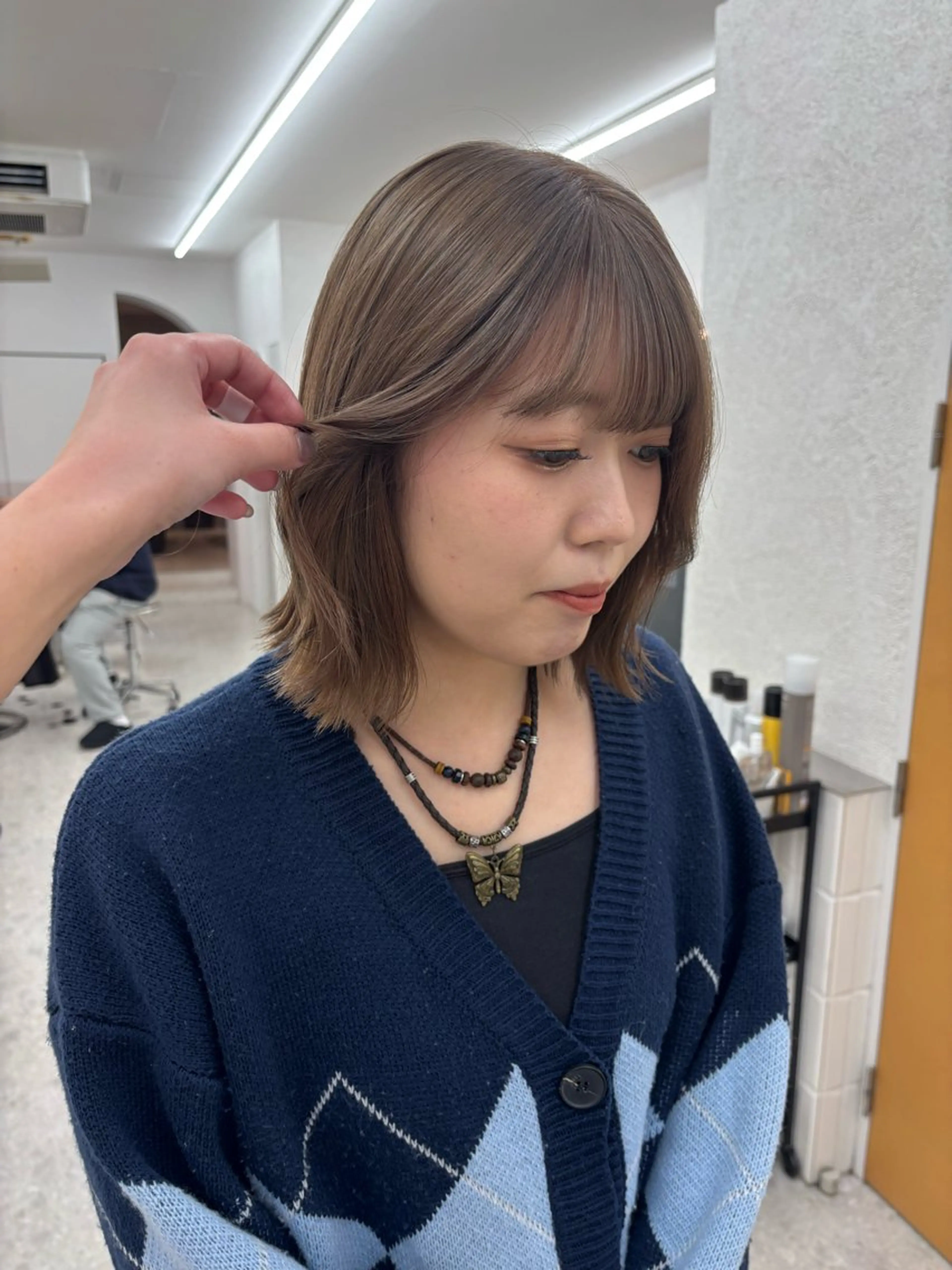 ショート ヘアカラー リン🔔ボブ cut 柔らかベージュ🤎のヘアスタイル