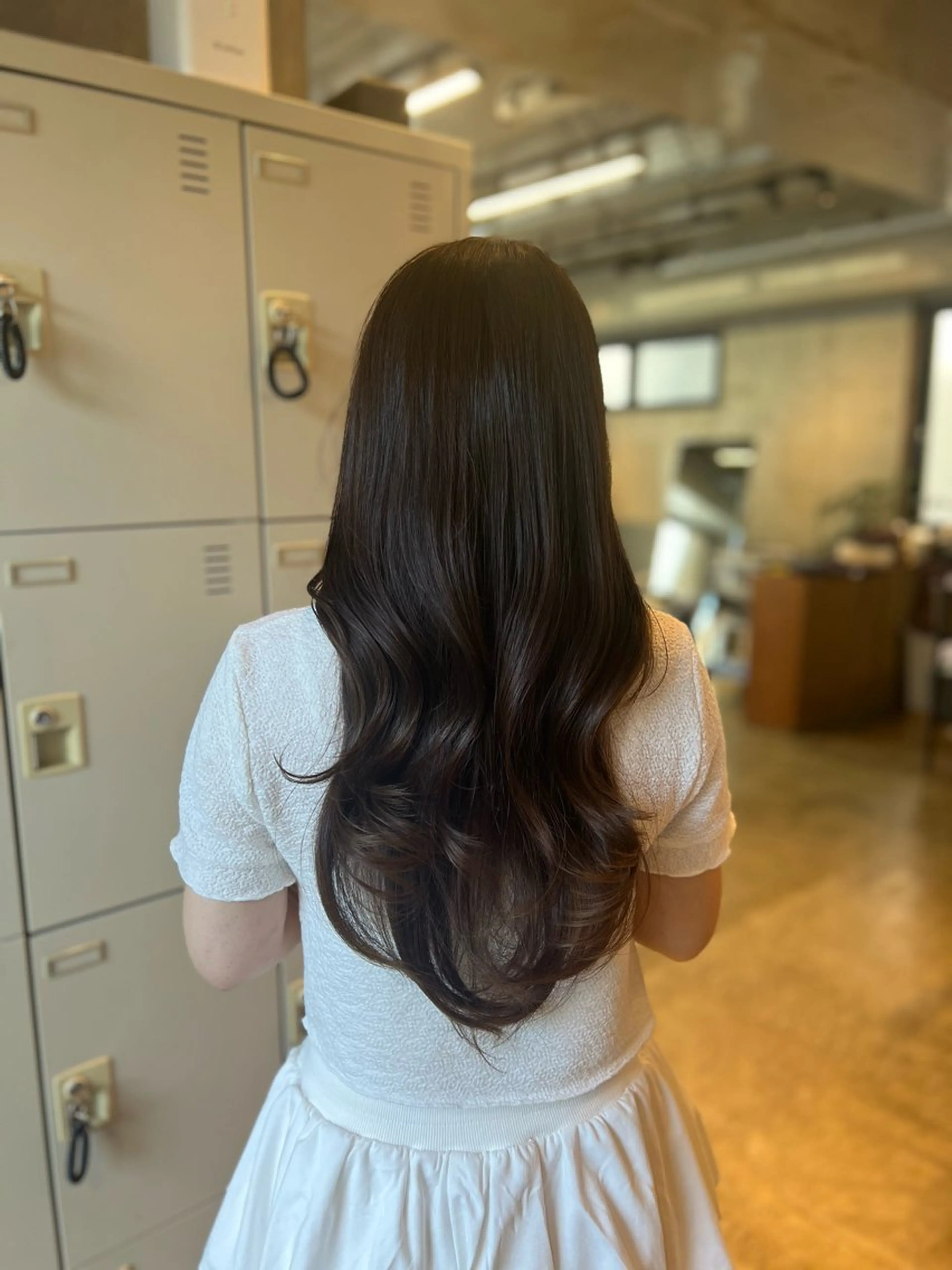 ロング カラー 透明感カラー オレンジ ヘアカラー トリートメント AIN.ANLY 明治神宮前所属・ムツキ/品のある 艶カラー/縮毛矯正のヘアスタイル