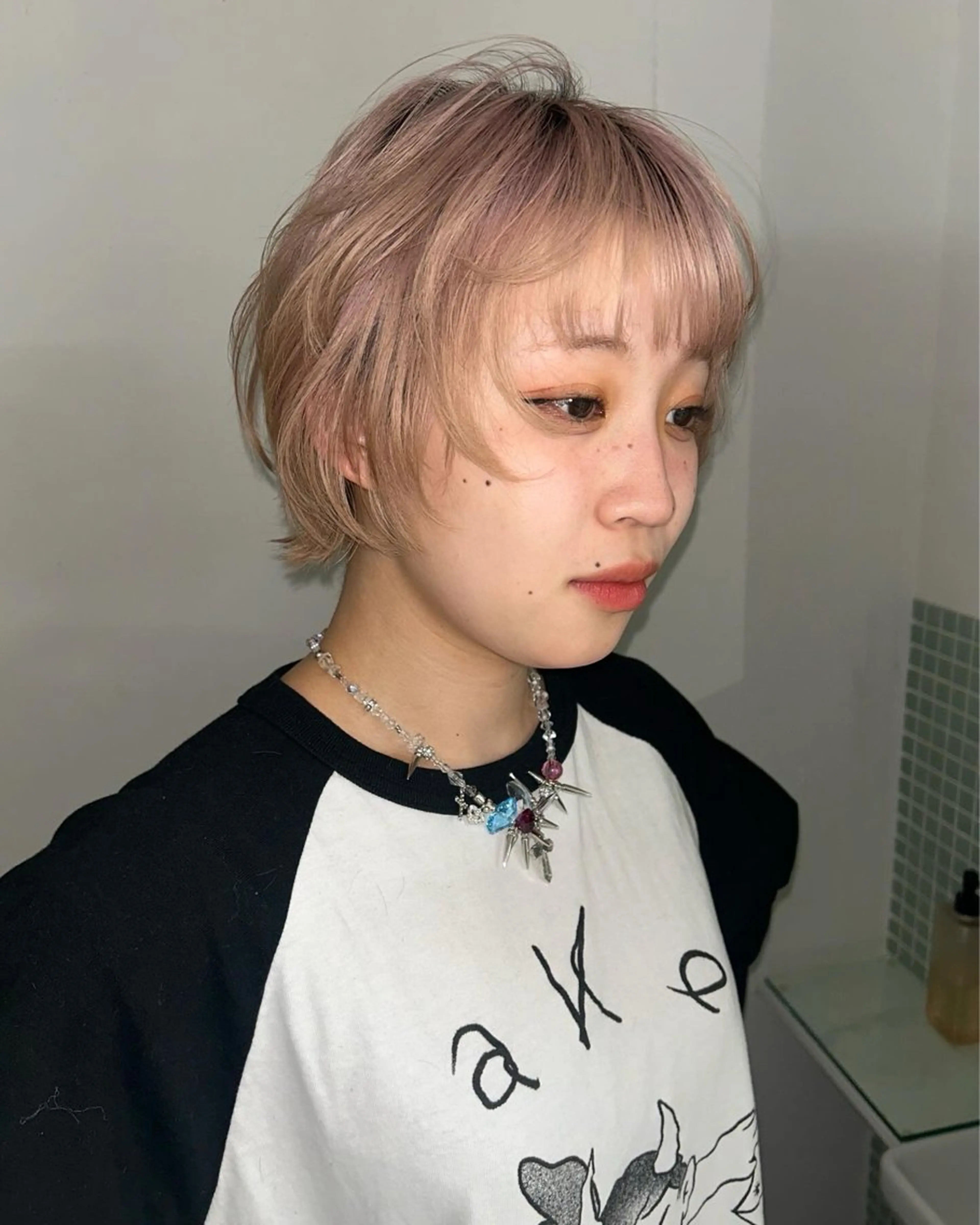 ショート カラー カット ヘアカラー トリートメント 心斎橋/レイヤー/ ブリーチ/モエのヘアスタイル