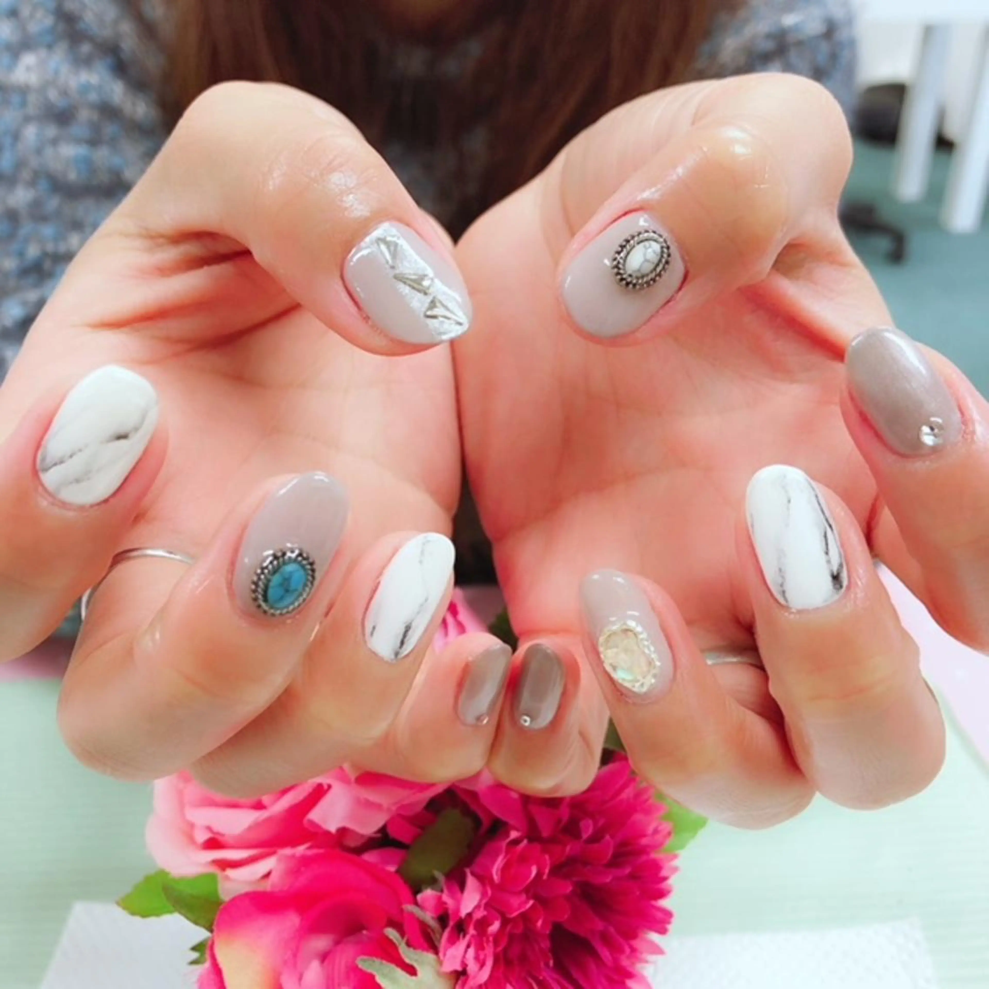 ネイル ユリシスネイル 担当近藤のネイルデザイン