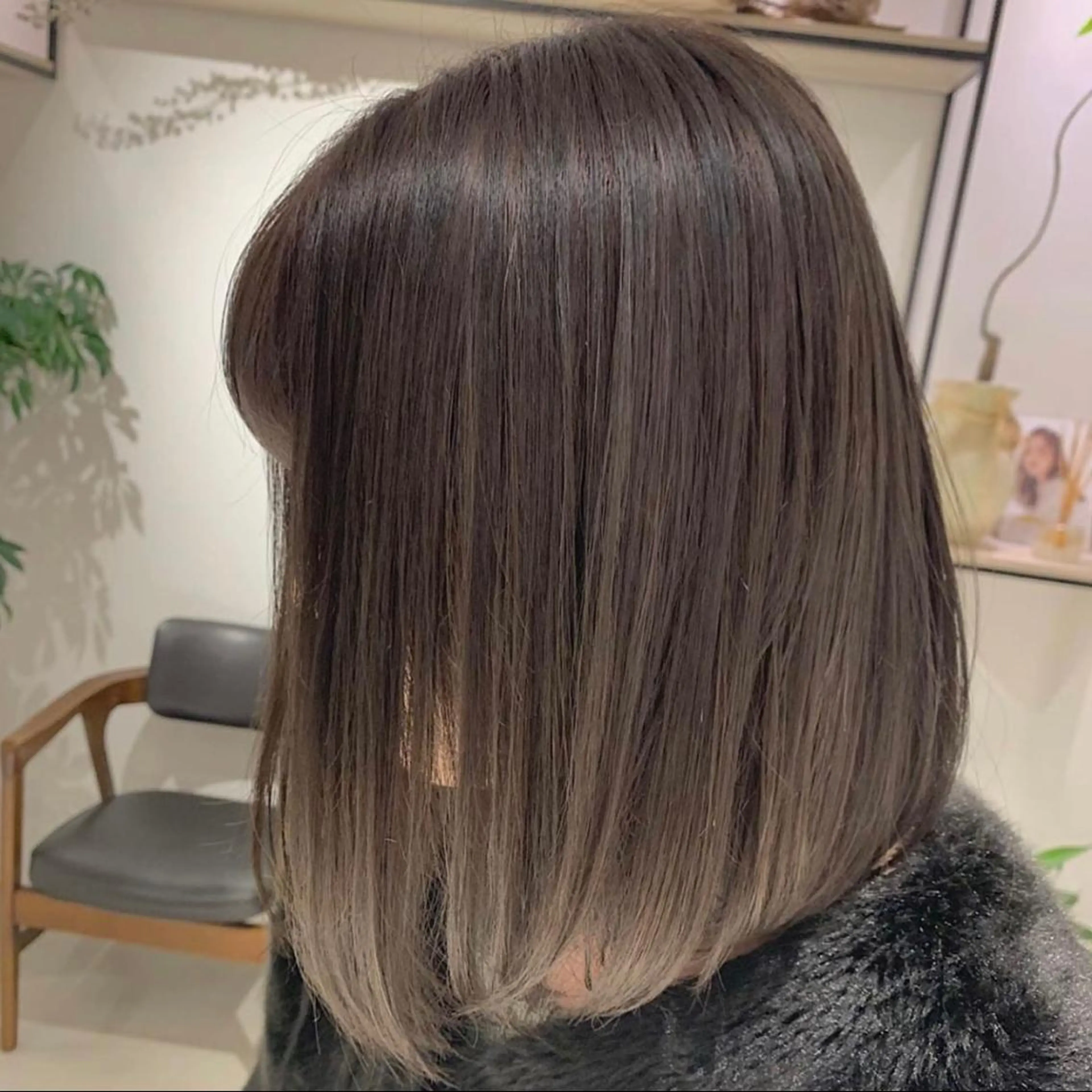 ミディアム カラー グラデーションカラー グレージュ ヘアカラー SHEA/ショート 似合わせ/大野和恵のヘアスタイル