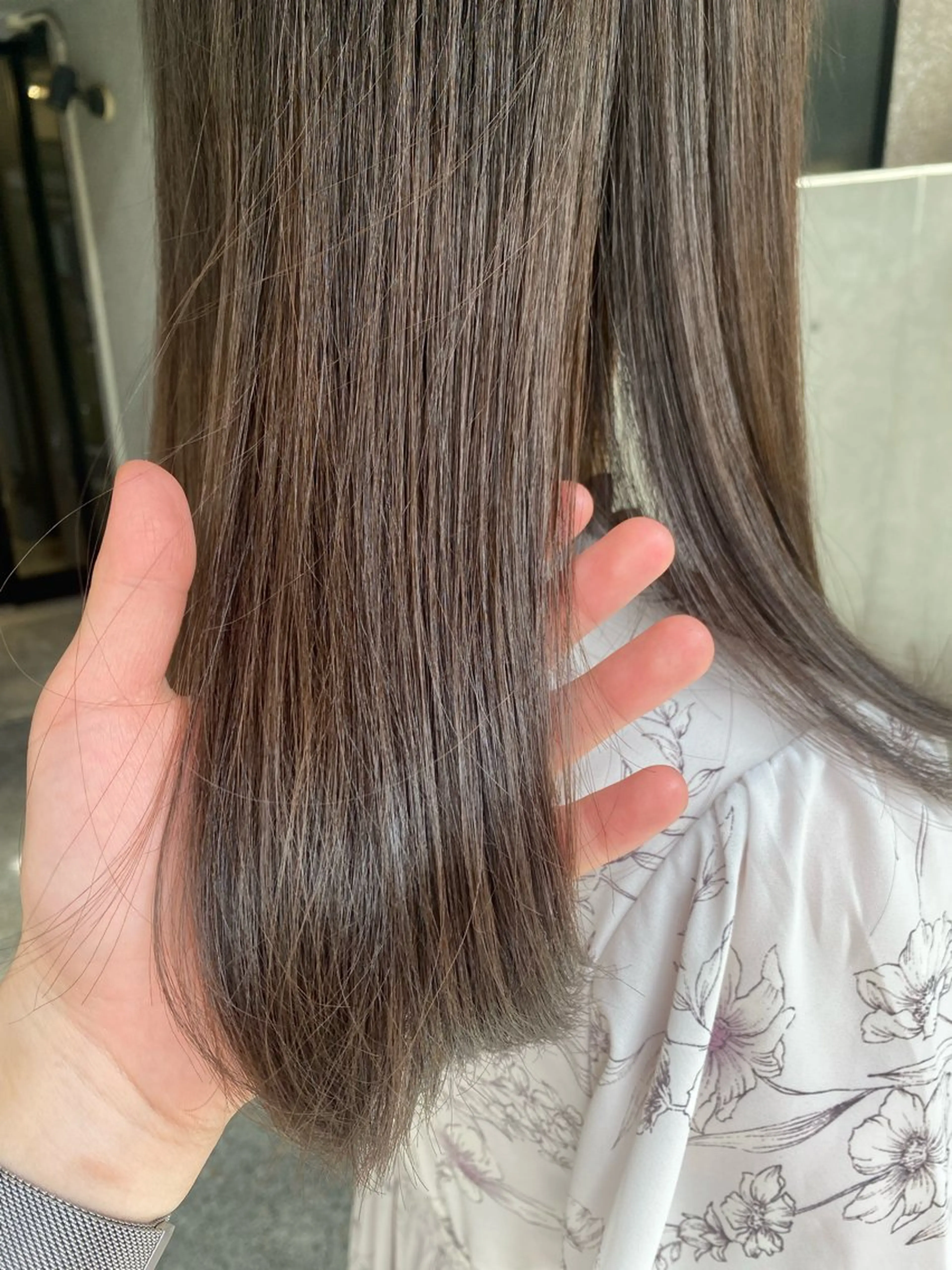 カット＋カラーの写真