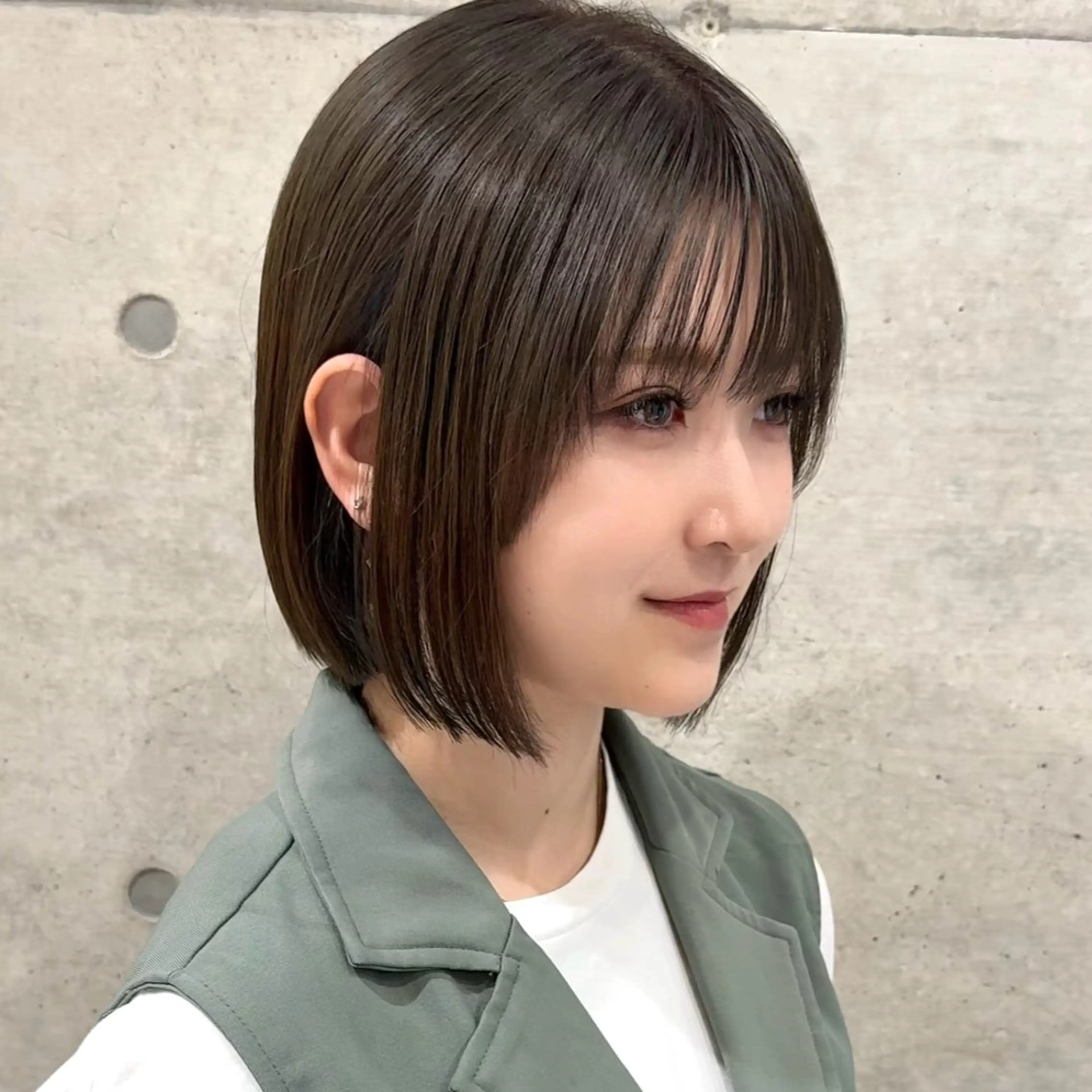 ショート カラー ボブ 髪質改善 似合わせカット 縮毛矯正 畔上 尚也のヘアスタイル