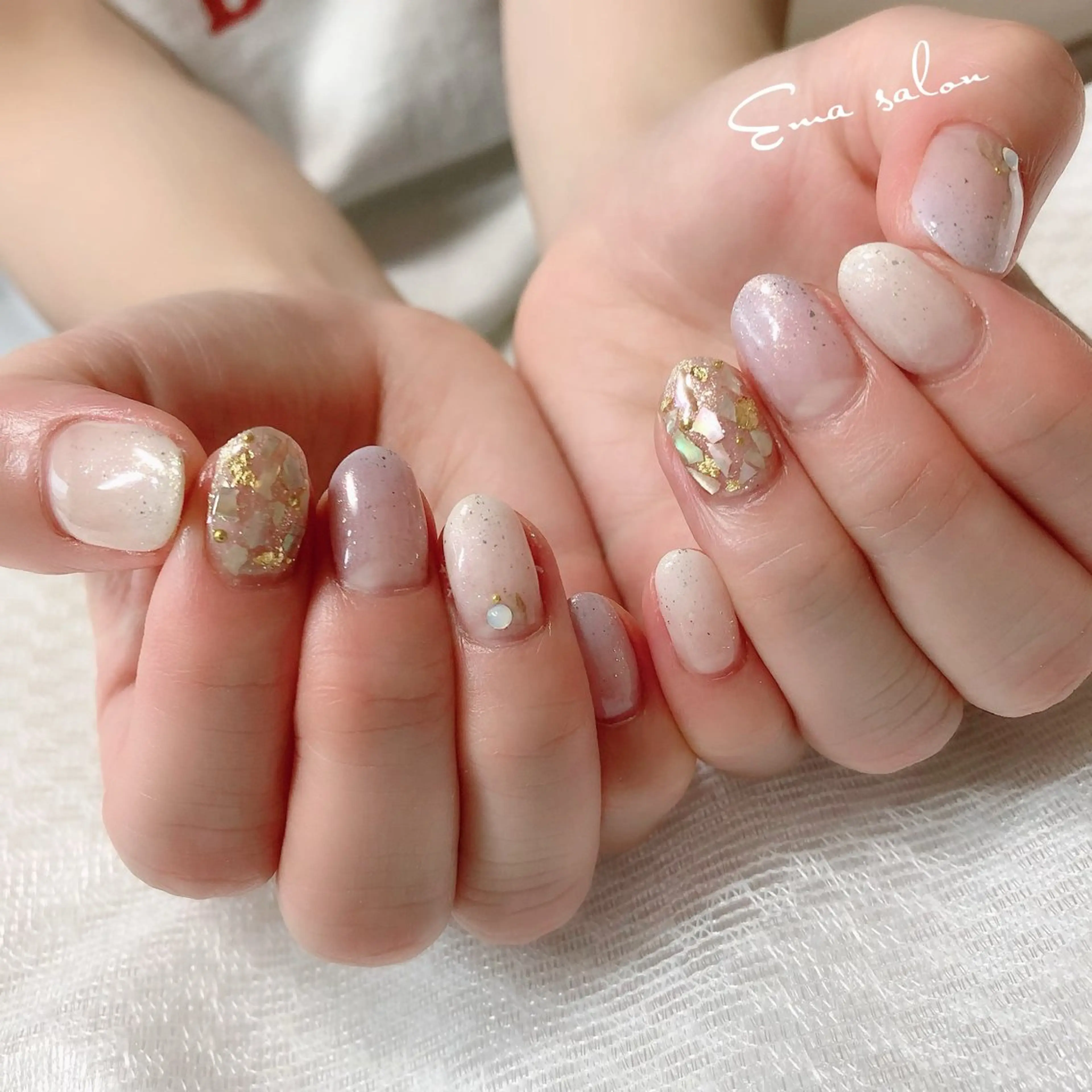 ネイル Ema salon satomiのネイルデザイン