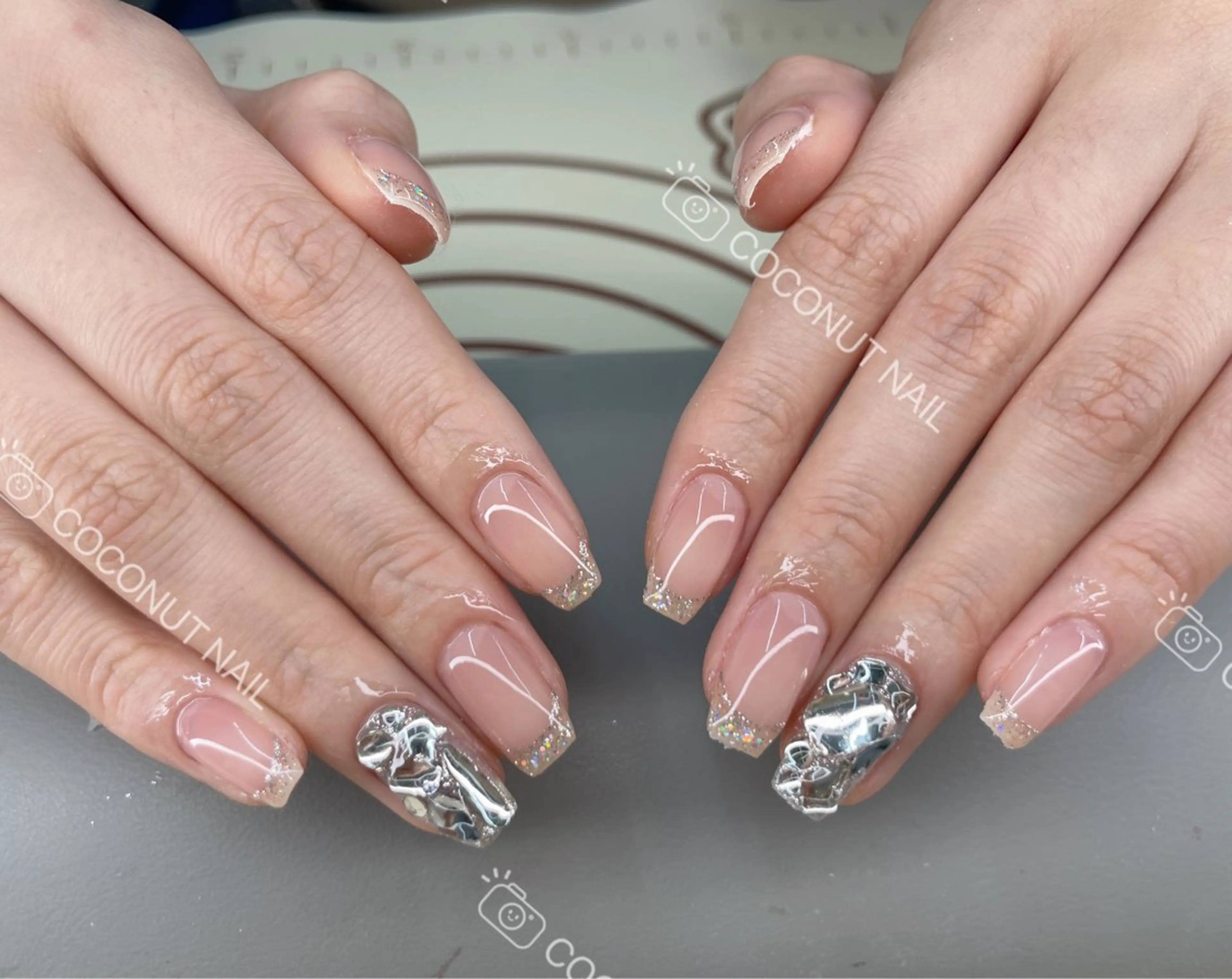ネイル ハンドネイル 神田 ココナッツのネイルデザイン