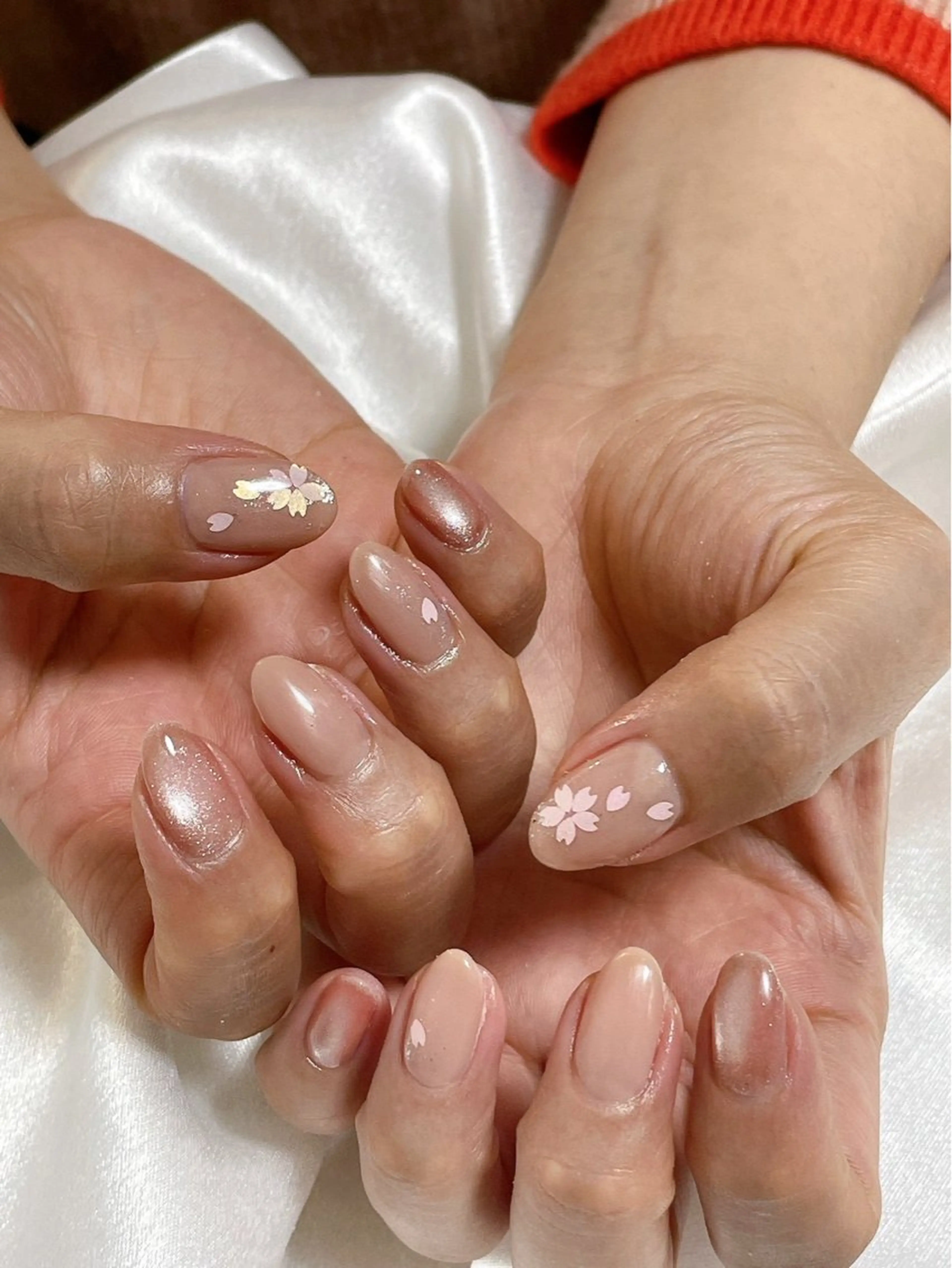 ネイル オーロラネイル 桜ネイル フラワーネイル フットネイル フレンチネイル ハンドネイル kikinail 溝の口のネイルデザイン