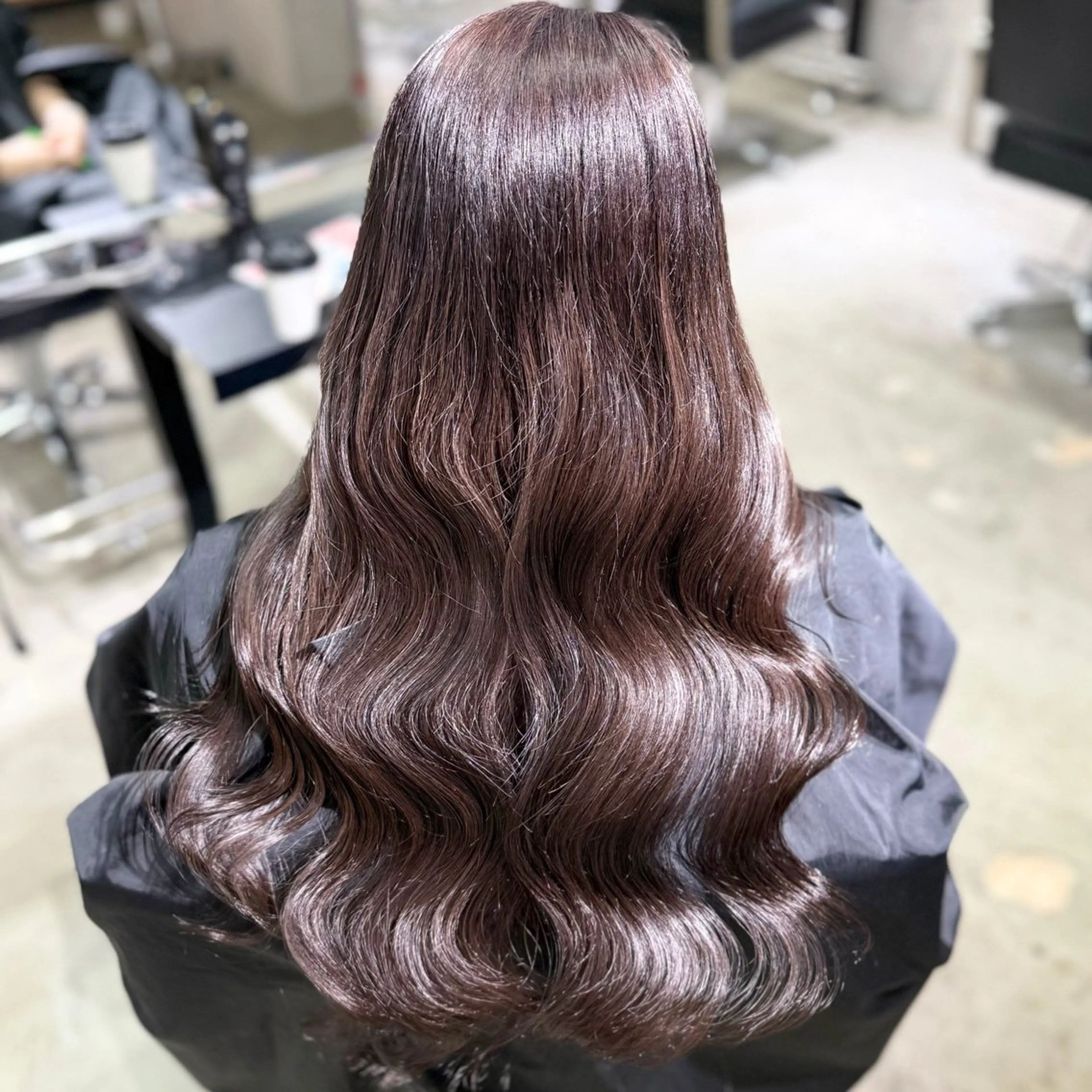 ロング カラー ブラウンカラー チョコレートブラウン 髪質改善 ヘアカラー トリートメント 🎀ミルクティー/暖 色×レイヤー/マリアのヘアスタイル