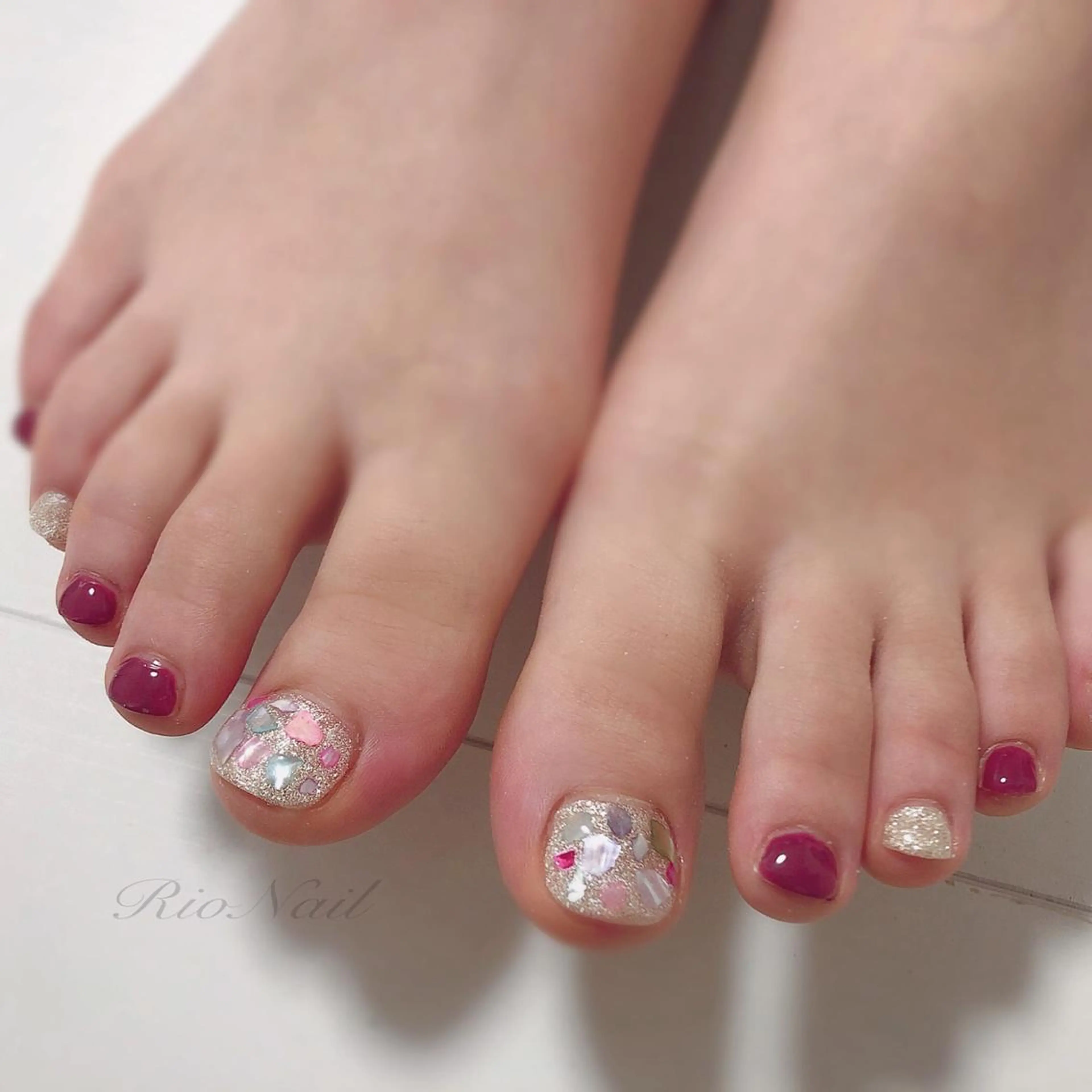 ネイル フットネイル nailsalon linneのネイルデザイン