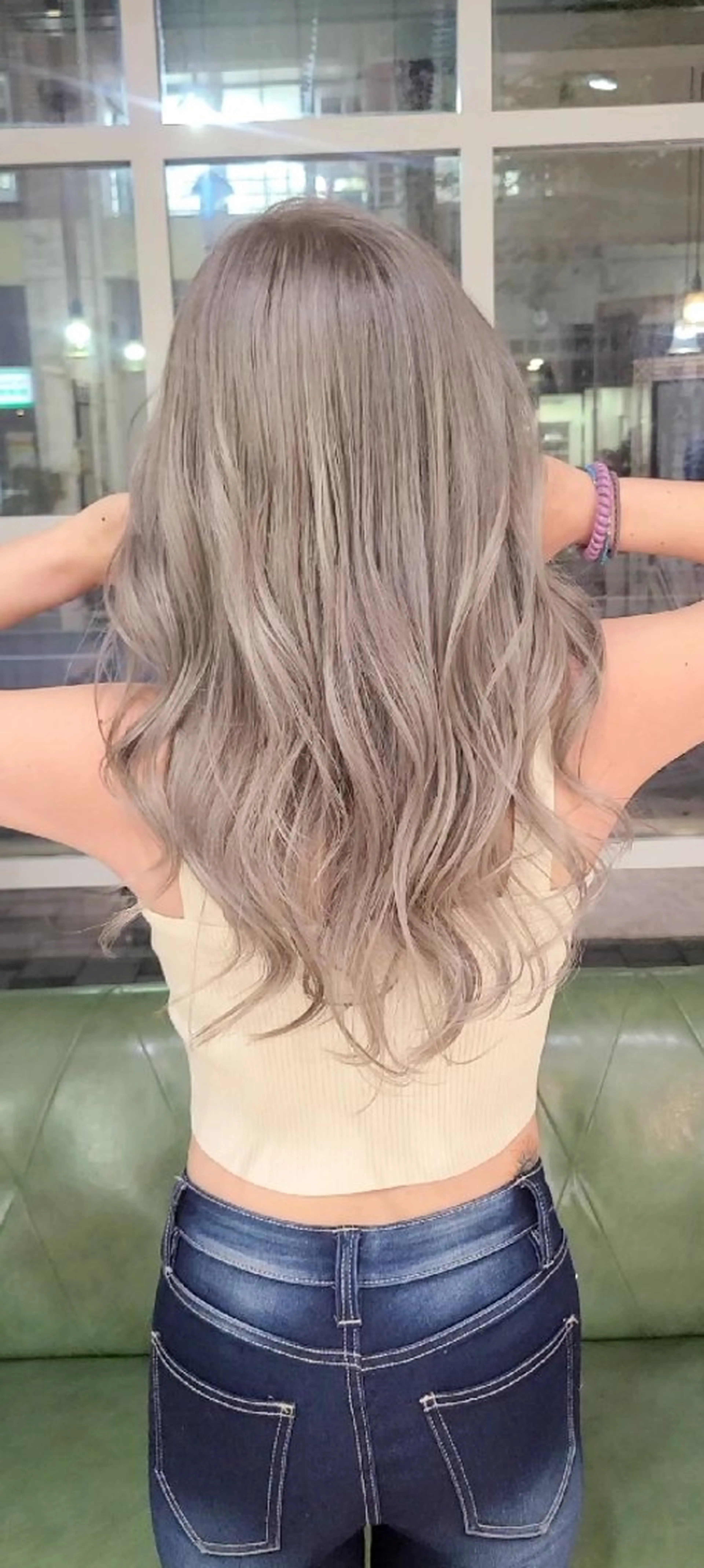 ロング ハイライト レイヤーカット ヘアカラー cherie所属・バレイヤージュ/ ハイライト/大内格のヘアスタイル