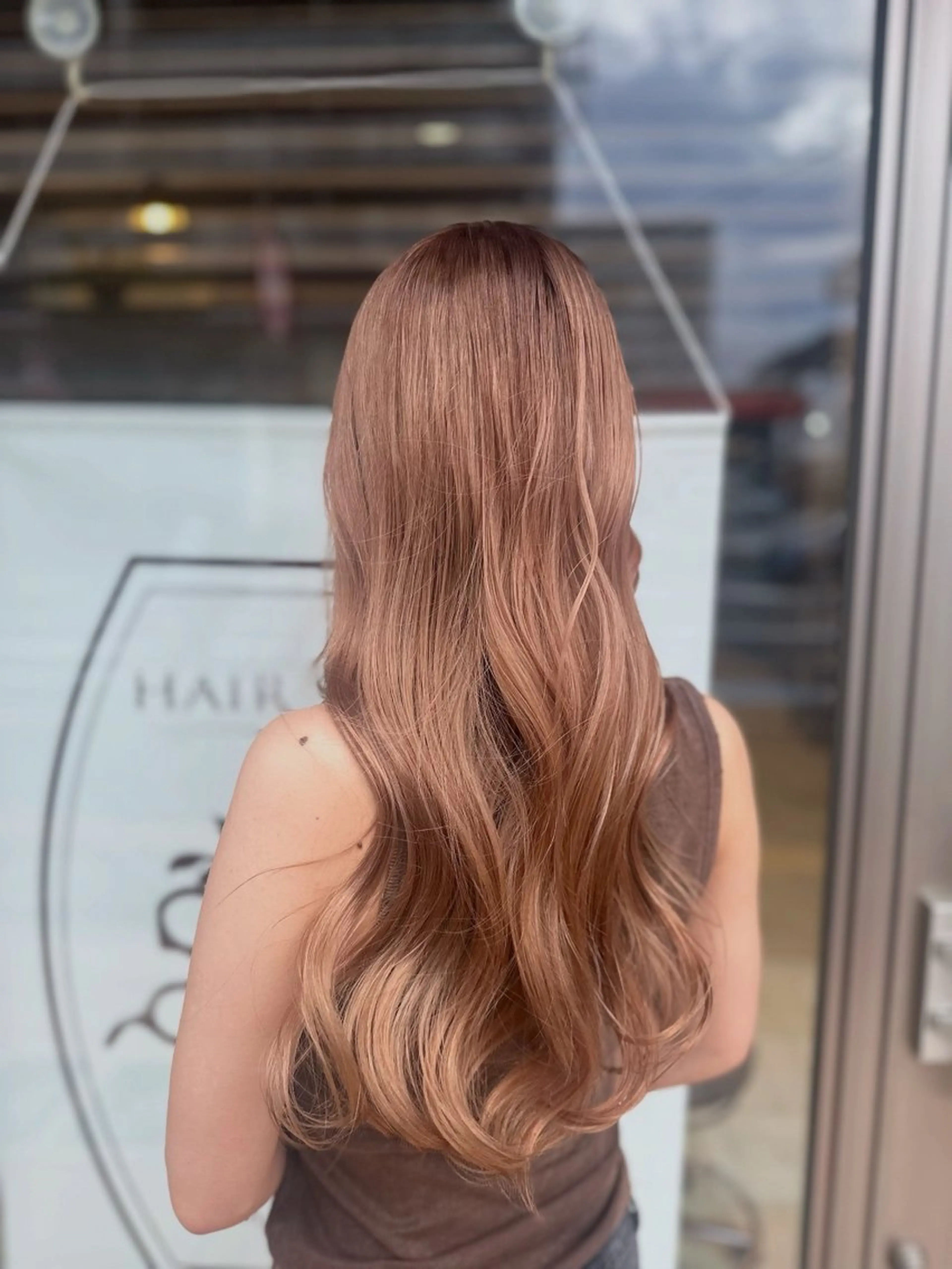 ¥7000（現金支払いのみ）ベージュ系ダブルカラーの写真