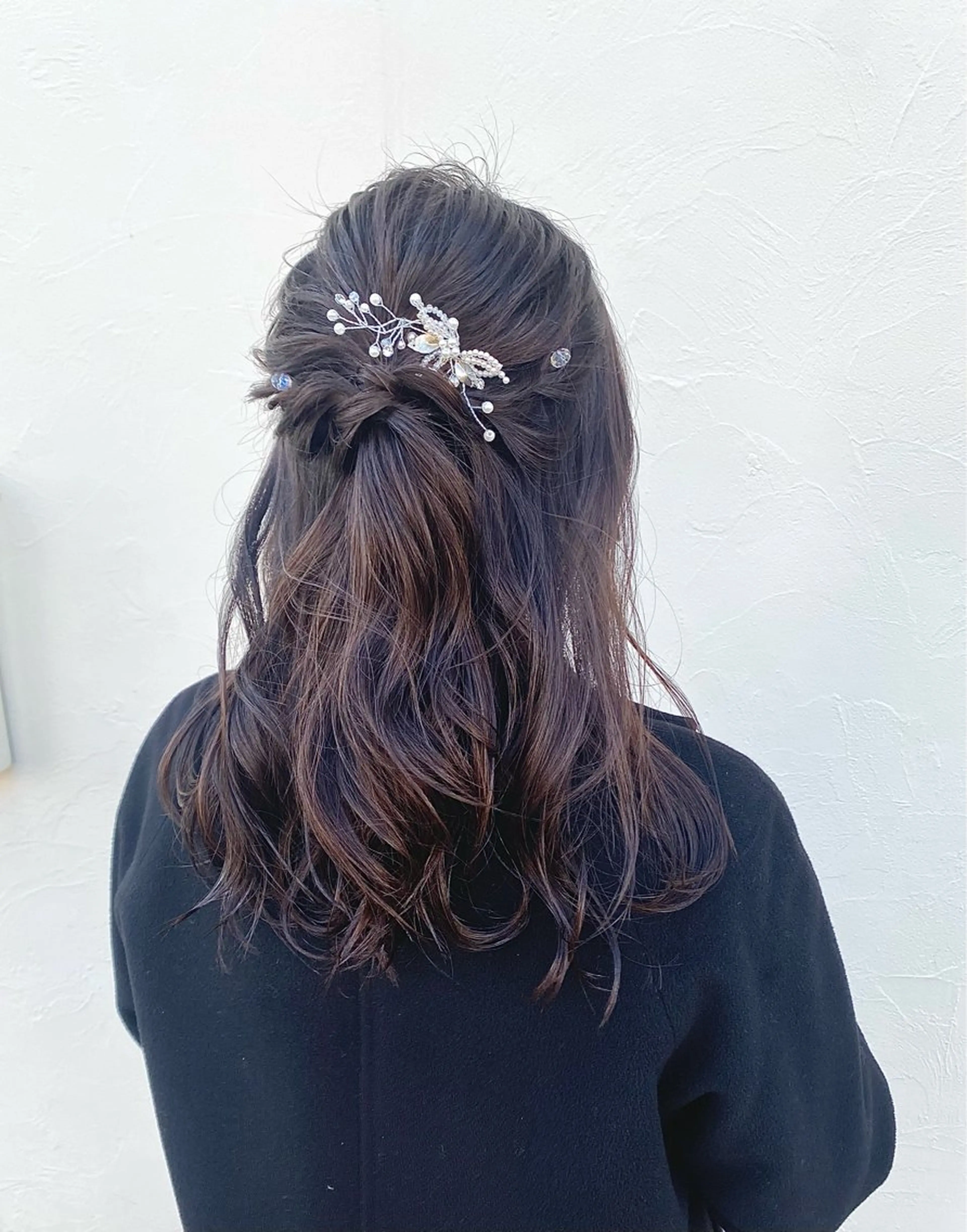 セミロング カラー パーマ ヘアアレンジ 結婚式・ブライダル グレージュ 顔まわりレイヤー 顔周りカット レイヤーカット 【ツヤ髪美容師】 ツダケイスケのヘアスタイル