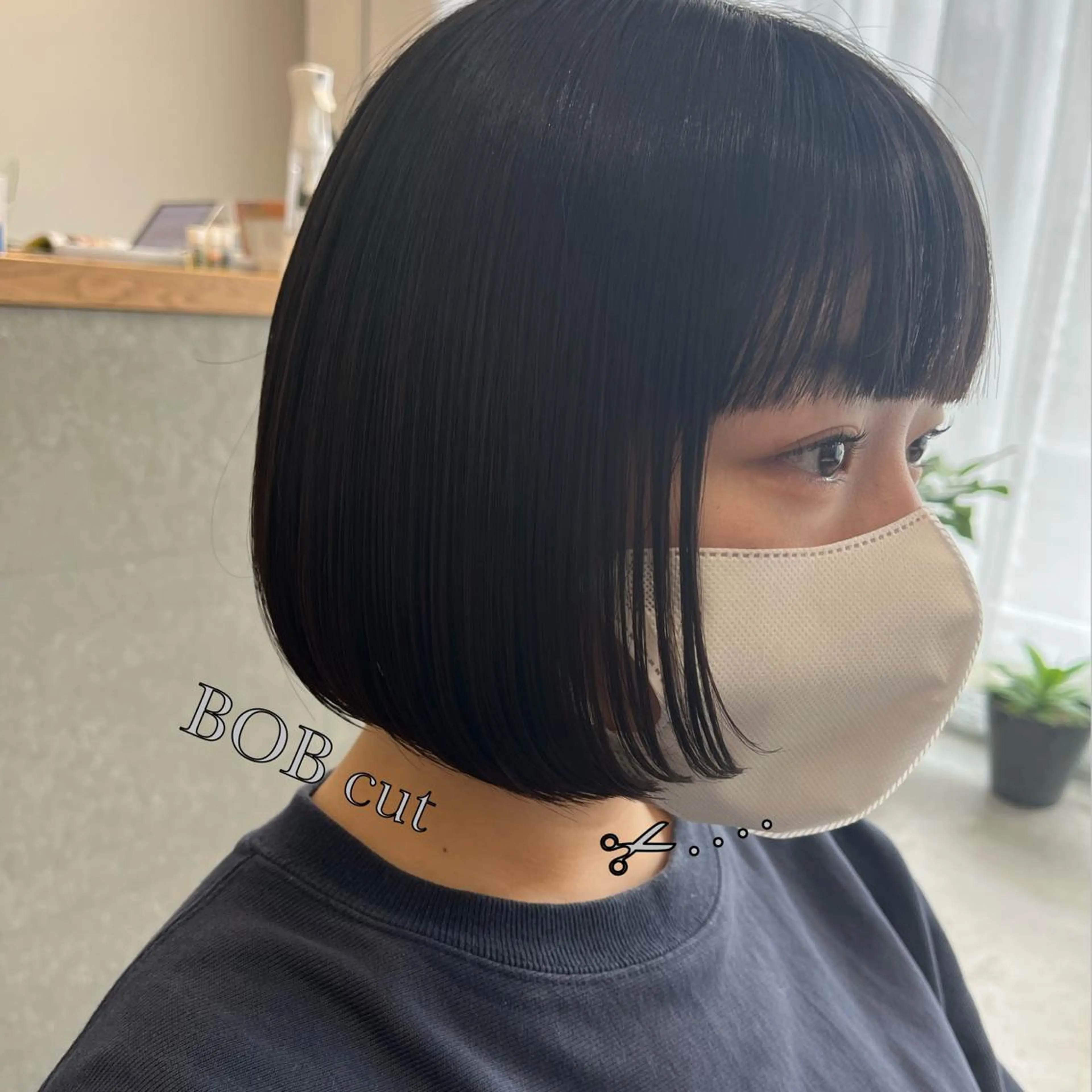 ショート ボブ 顔まわりレイヤー 顔周りカット レイヤーカット カット ✽透明感ｶﾗｰ ✽ 🍆那須ももこ🍑のヘアスタイル