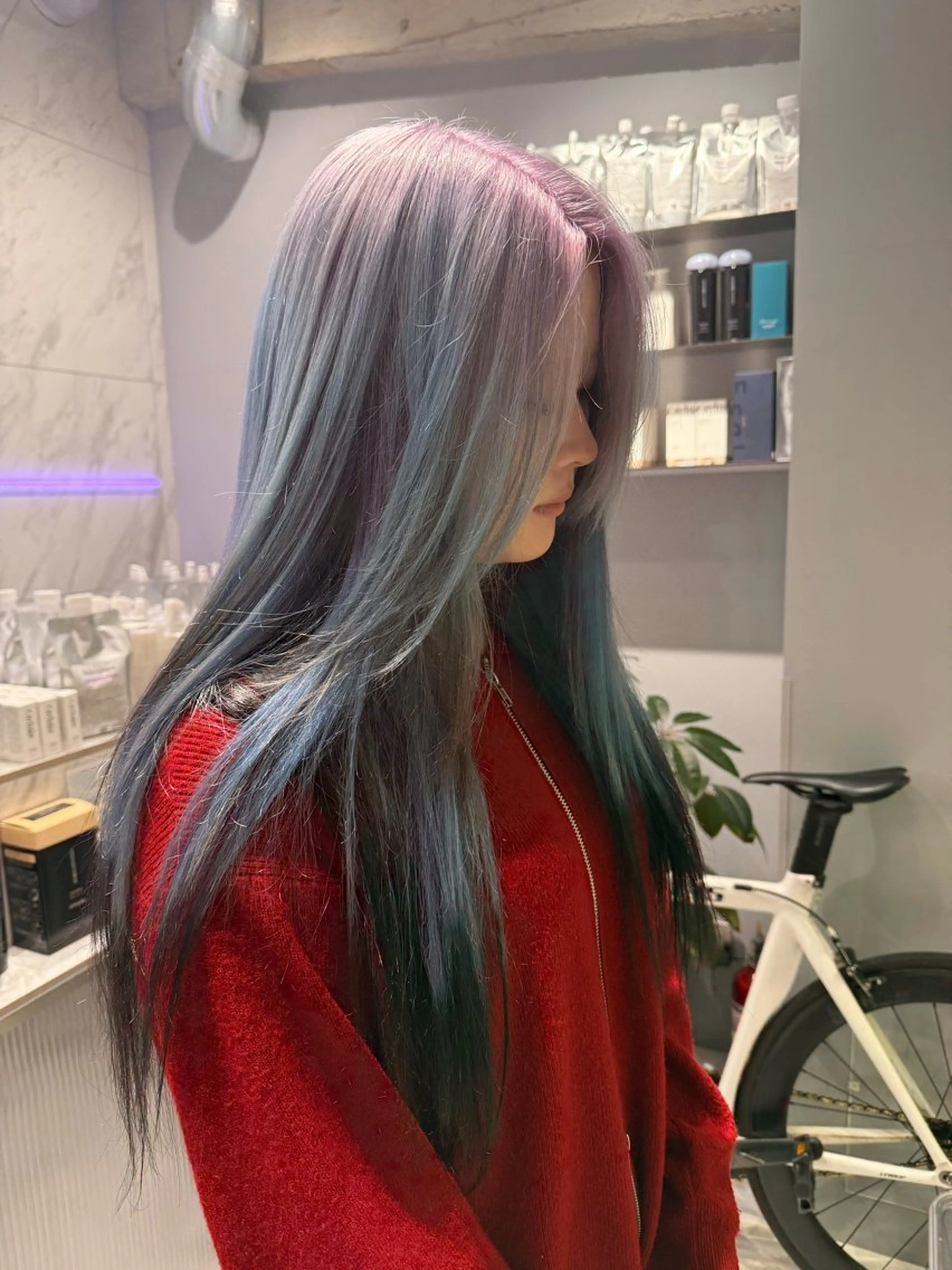 ロング カラー カット ヘアカラー トリートメント ハイトーンレイヤー 顔まわりSOTAのヘアスタイル