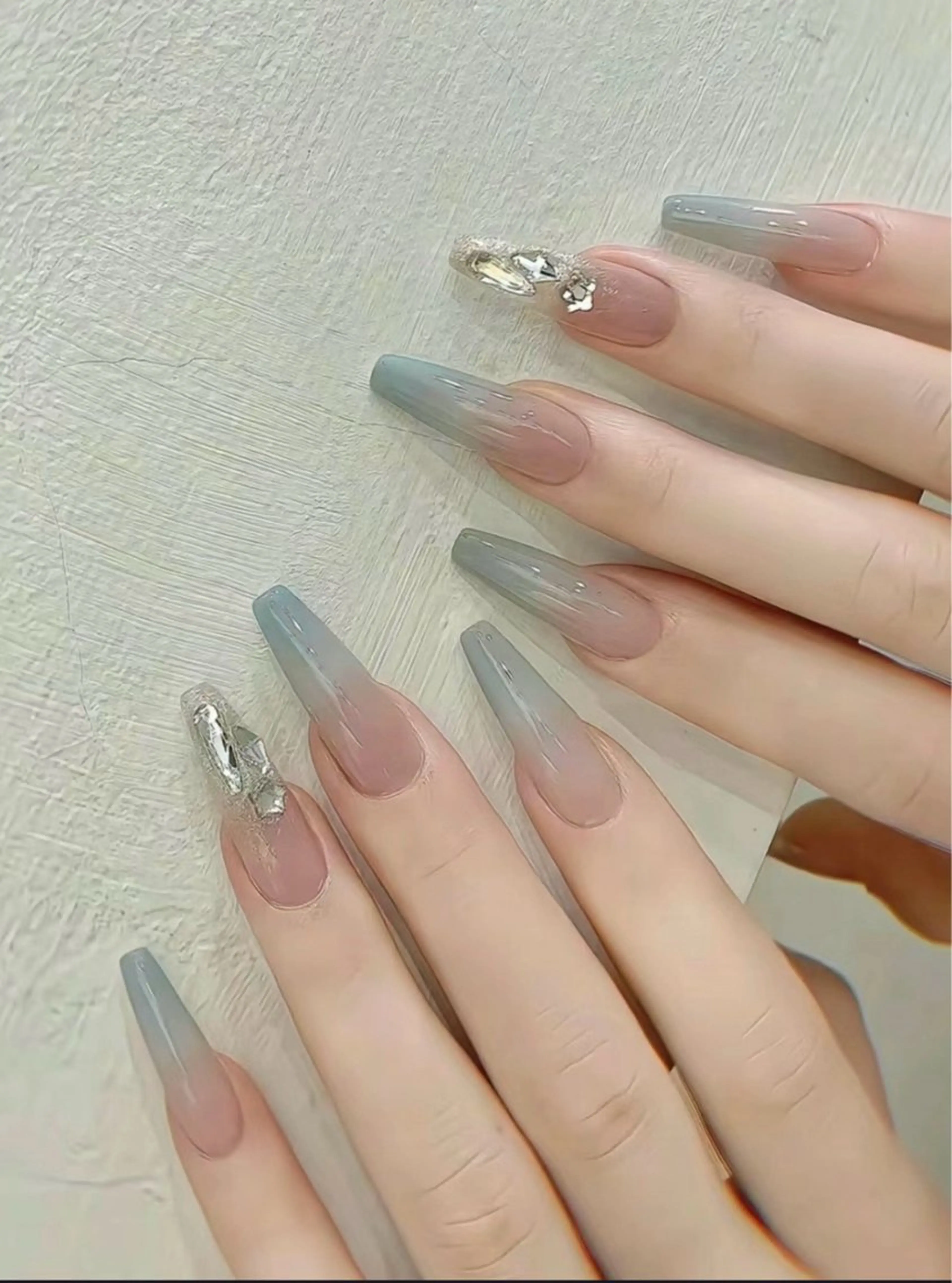 ネイル チークネイル 長さ出し フレンチネイル ガーリー 韓国ネイル sun nail池袋 モデル募集のネイルデザイン