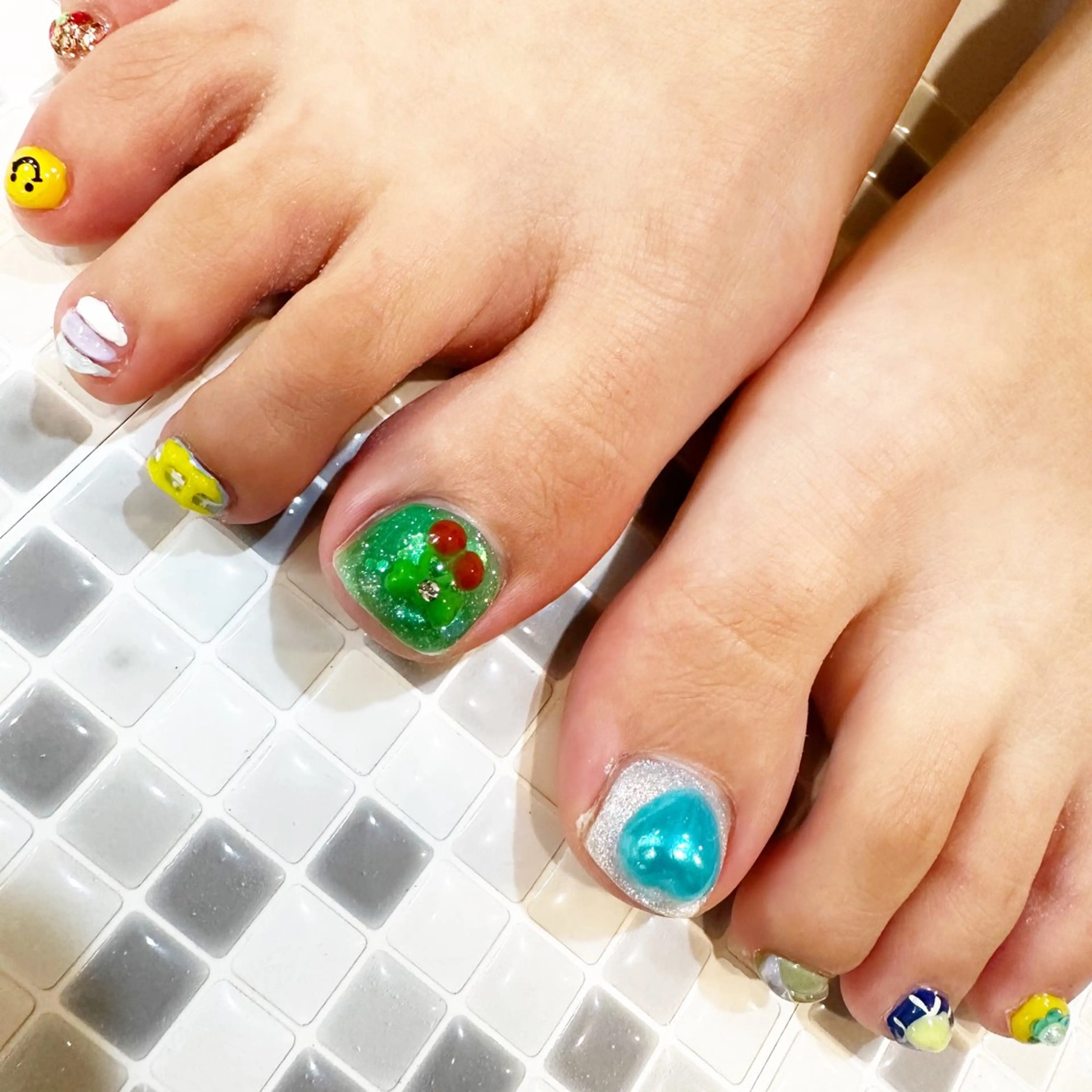 ネイル nailist yuiのネイルデザイン