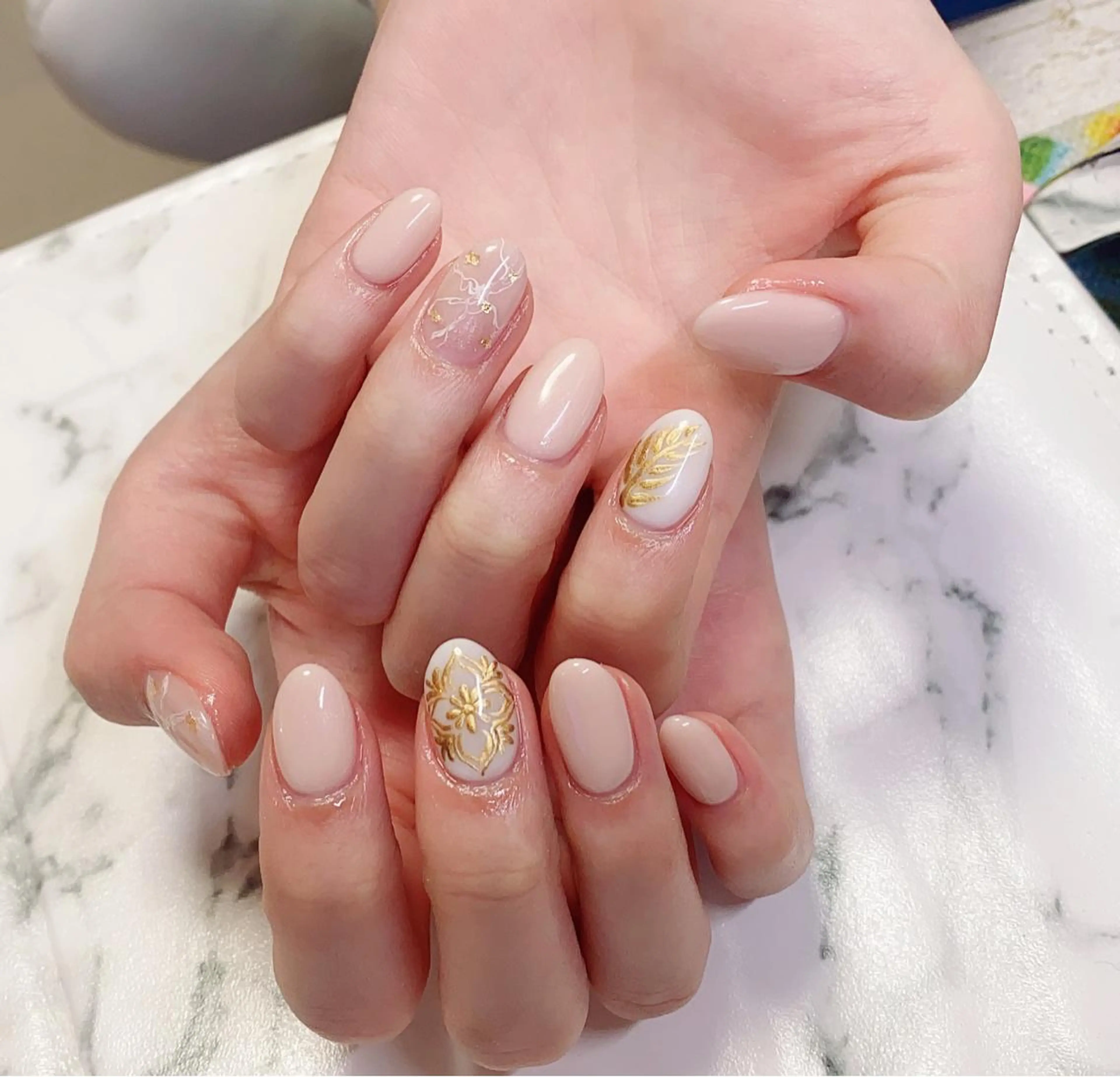 ロング カラー ネイル アートネイル Q Free nailsのネイルデザイン