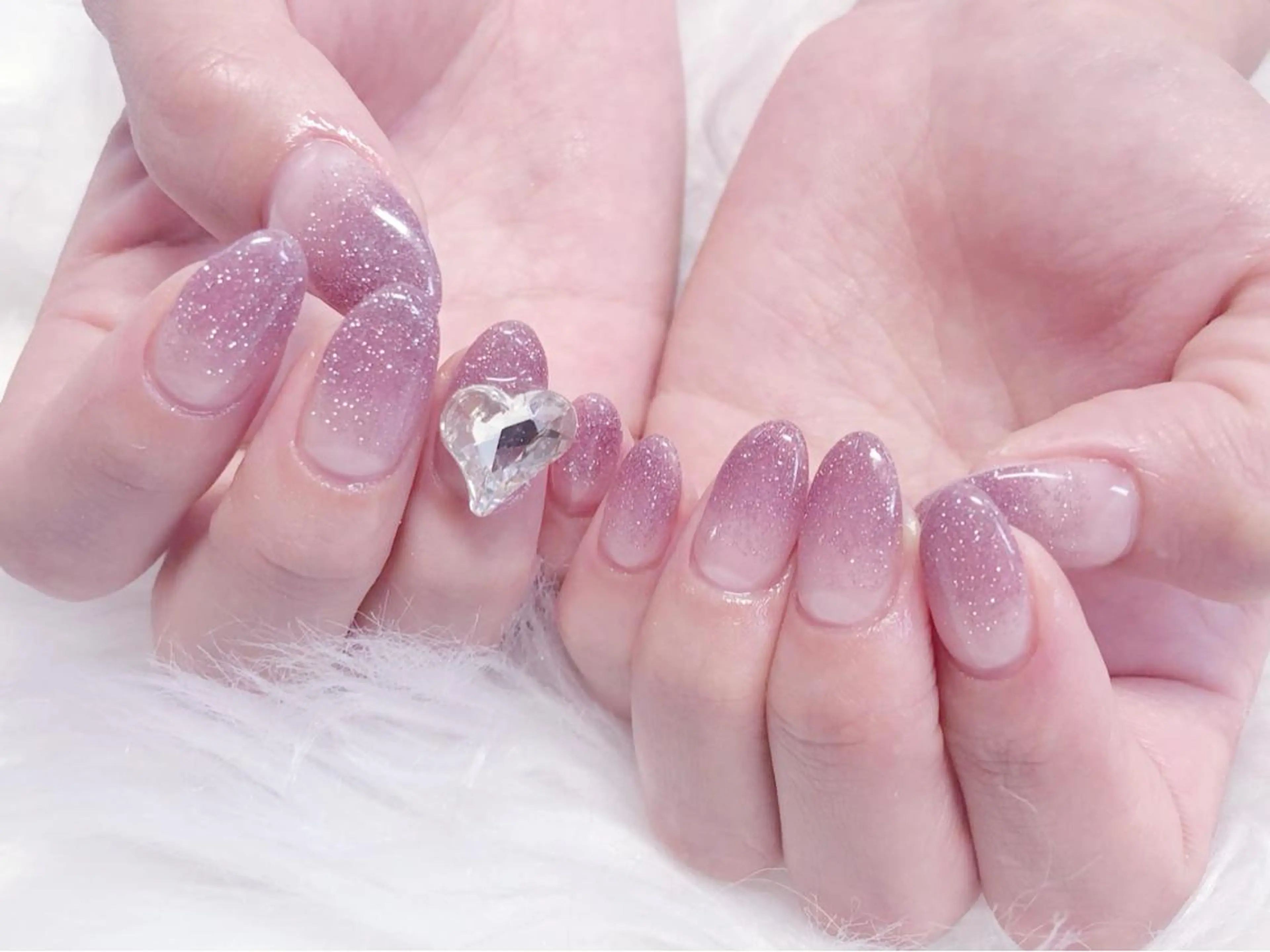 ネイル MoonNail ユリ🌸のネイルデザイン