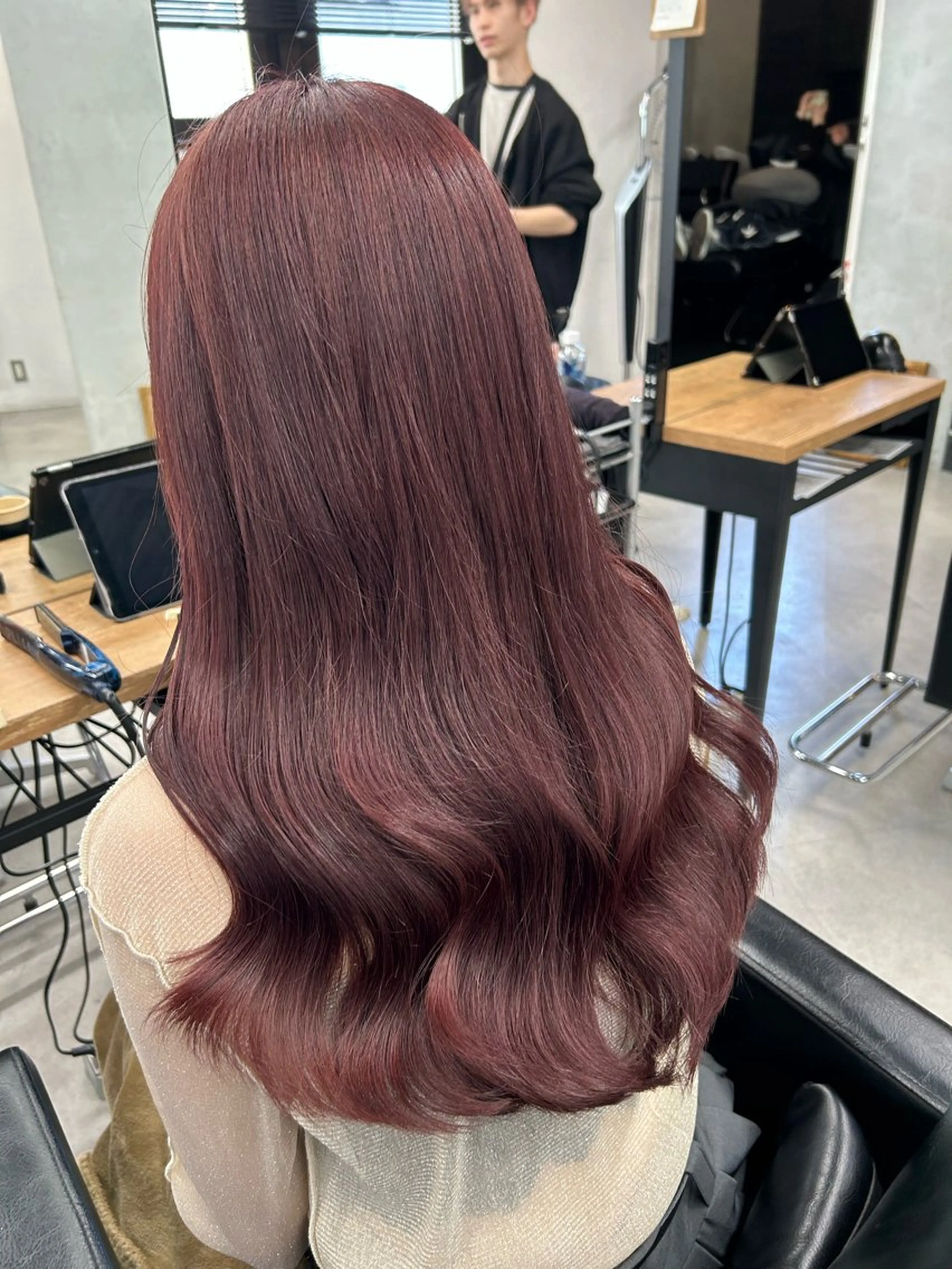 セミロング カラー ブリーチ ダブルカラー ブリーチなしカラー ピンクカラー トリートメント RYOSUKE ハイトーンのヘアスタイル