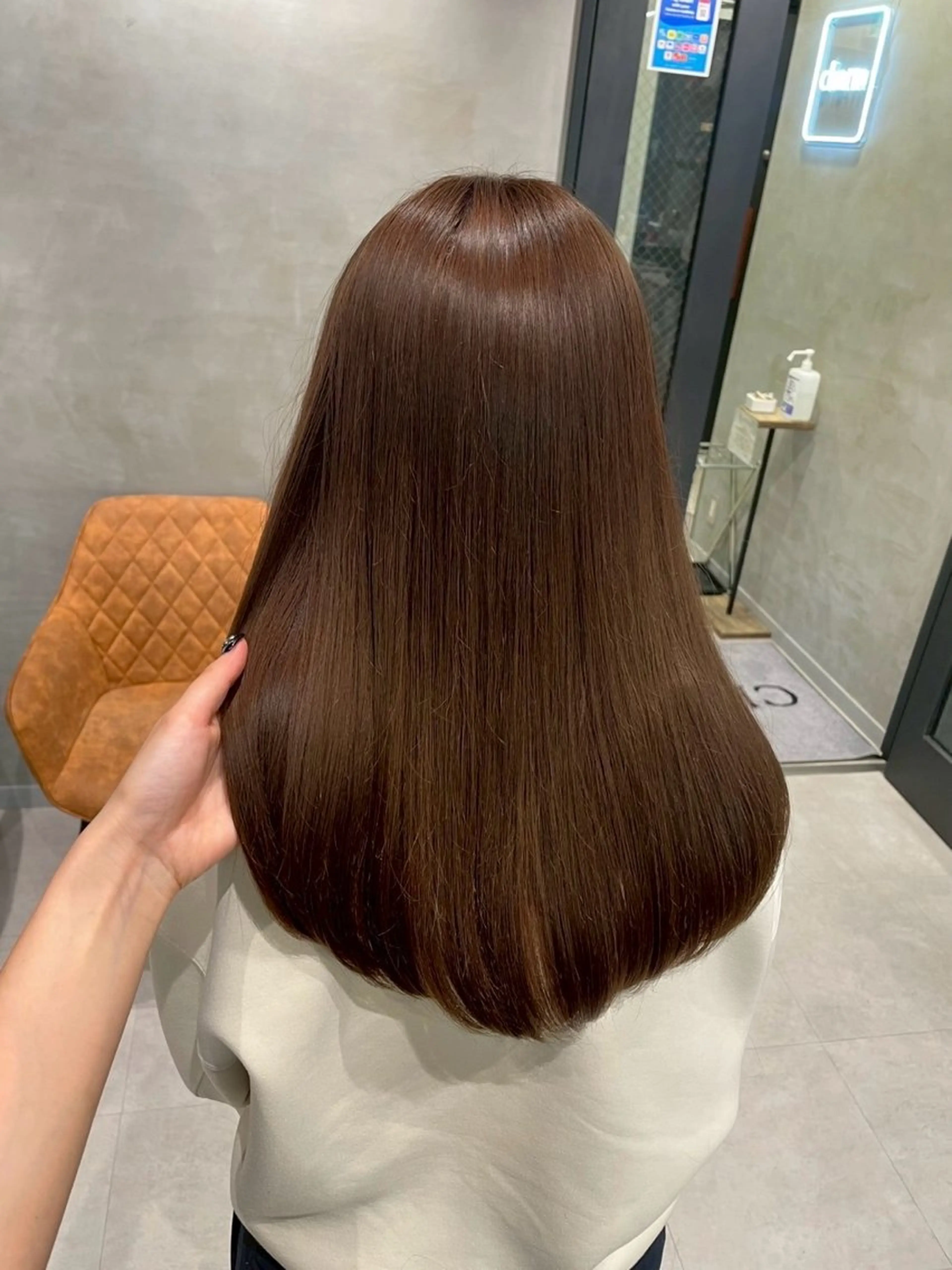 ロング カラー ブラウンカラー 似合わせカット カット ヘアカラー トリートメント うる艶カラー✨️ 耳ツボ💠mamiのヘアスタイル