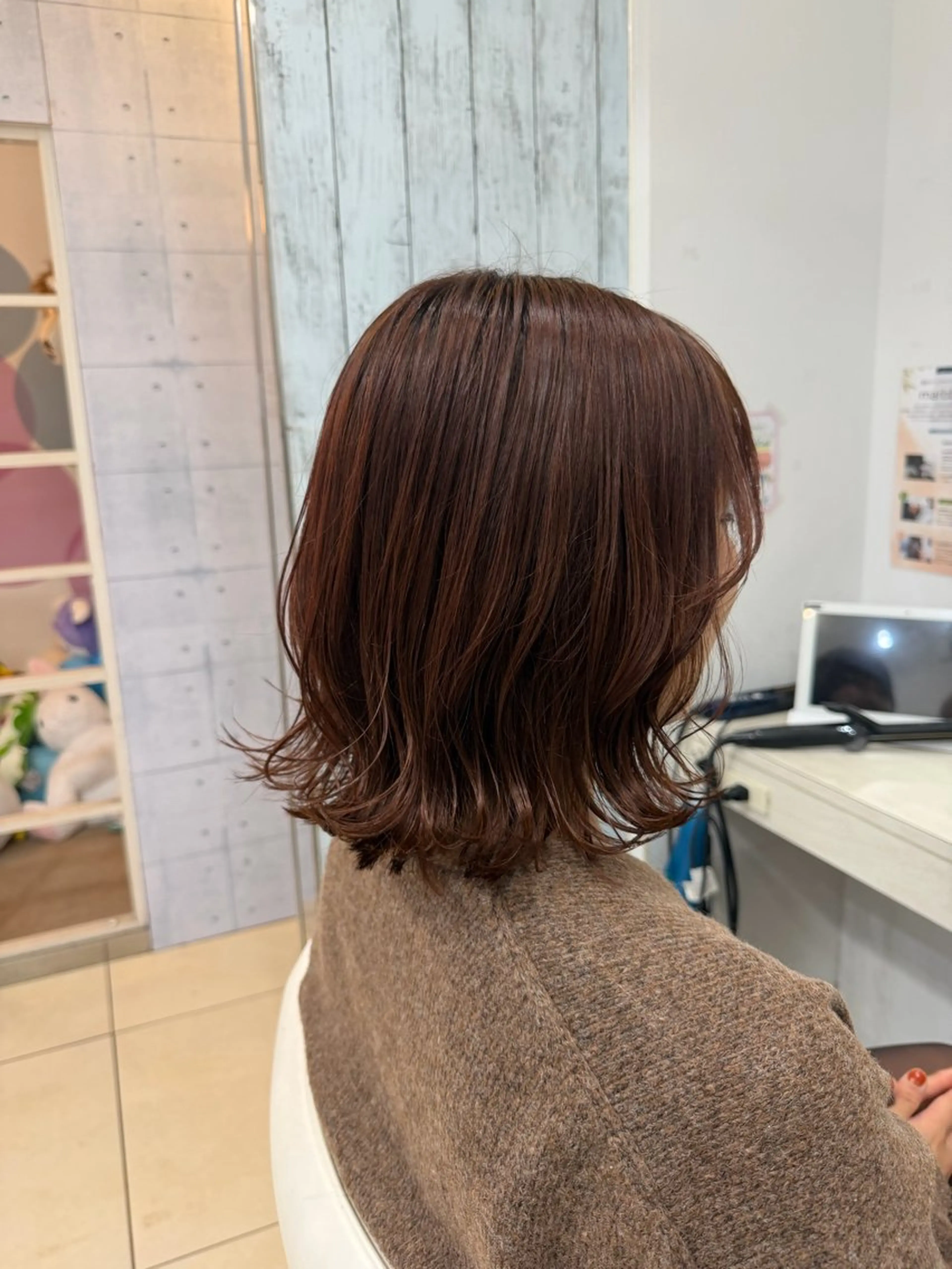 ミディアム カラー ブラウンカラー ピンクカラー ピンクブラウン ヘアカラー 🤎ベージュカラー/ 髪質改善/山岸🤎のヘアスタイル