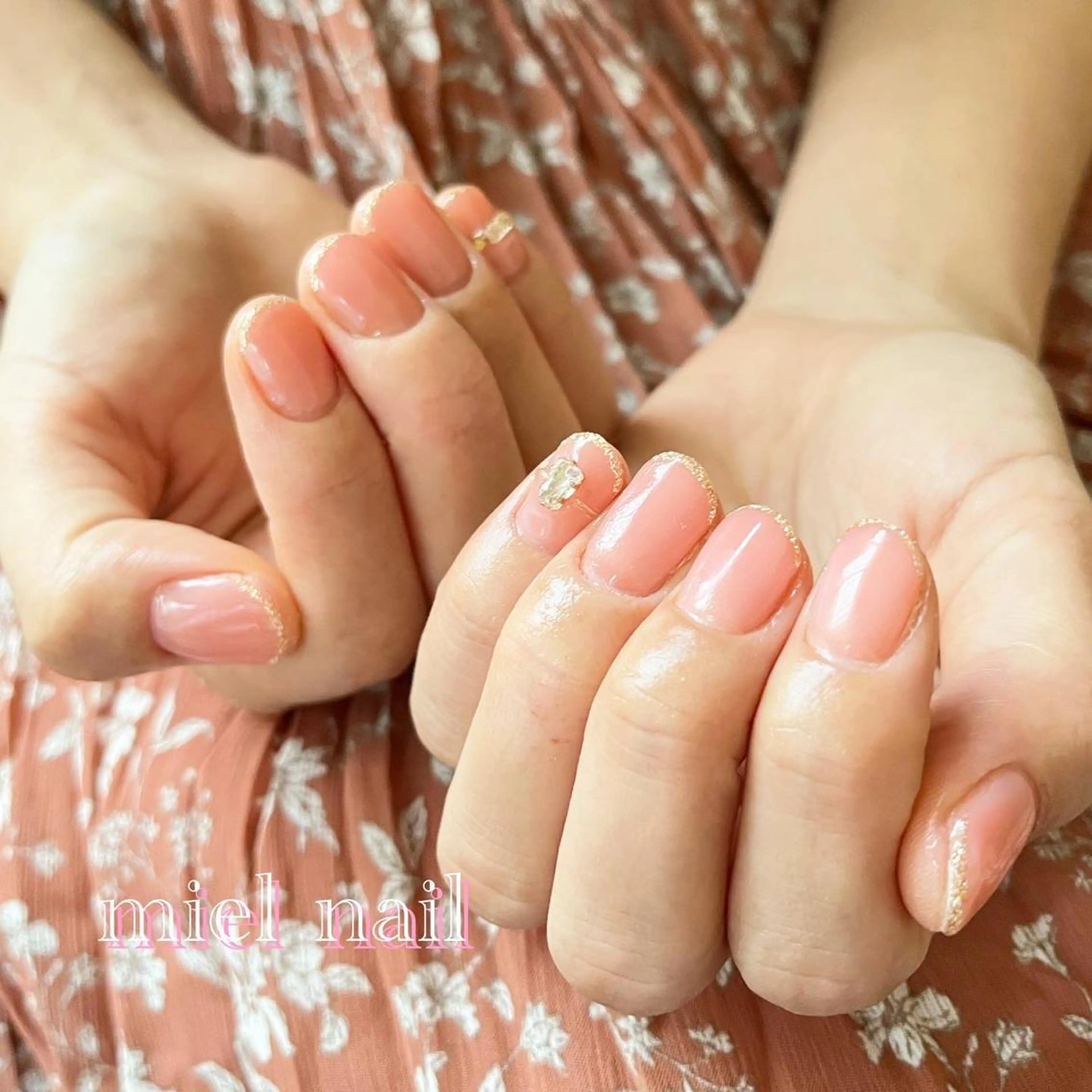 キッズ ネイル フレンチネイル ラメ(グリッター) 持ち込み ピンク ハンドネイル miel nailのネイルデザイン