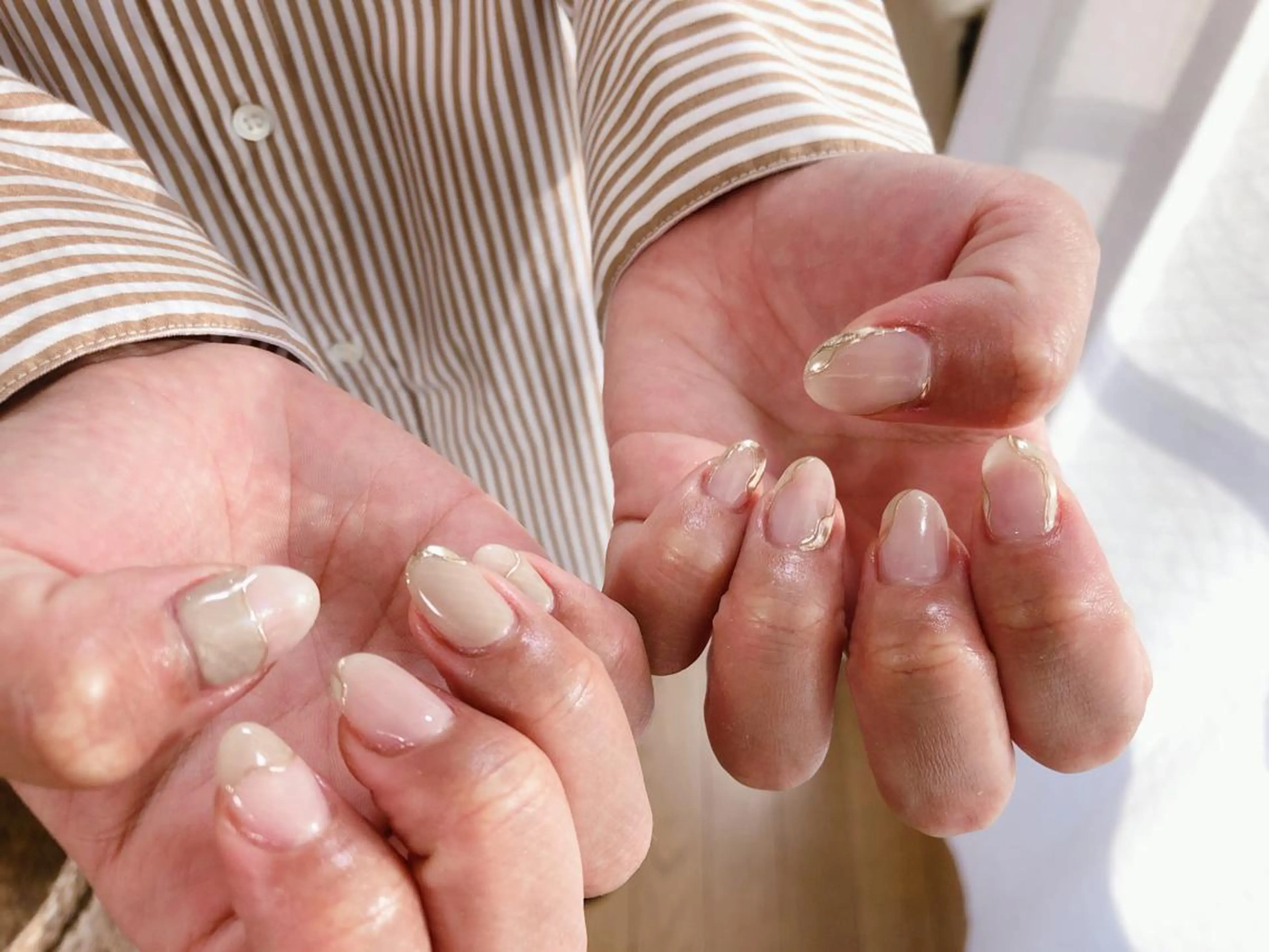 ネイル ニュアンスネイル ハンドネイル kiki nail &brow二子玉川の眉毛・アイブロウイメージ