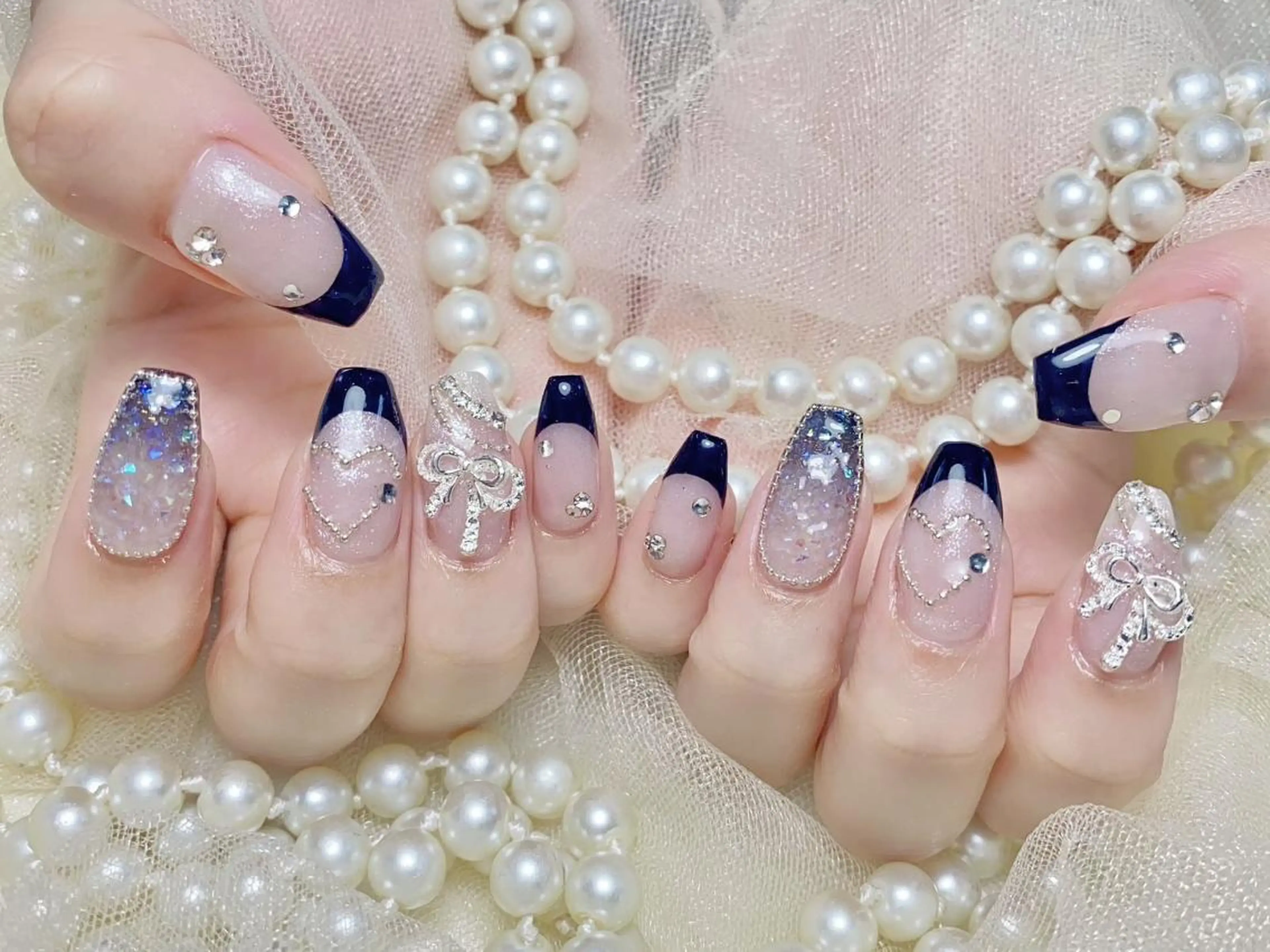 ネイル Hanya 🌈のネイルデザイン