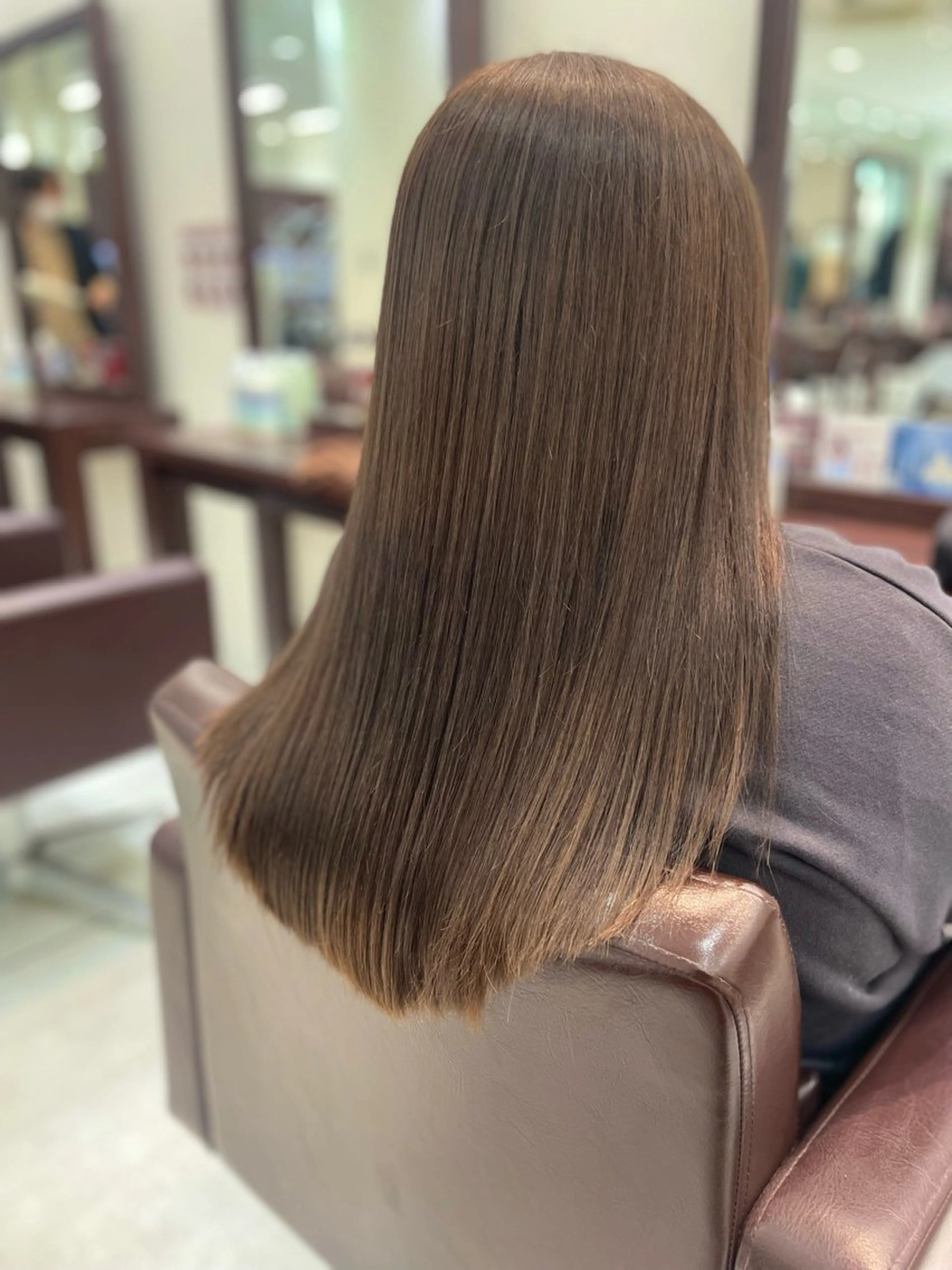 ロング カラー アッシュ ベージュカラー 透明感カラー 【千葉駅南口歩1分】 MAKAのヘアスタイル