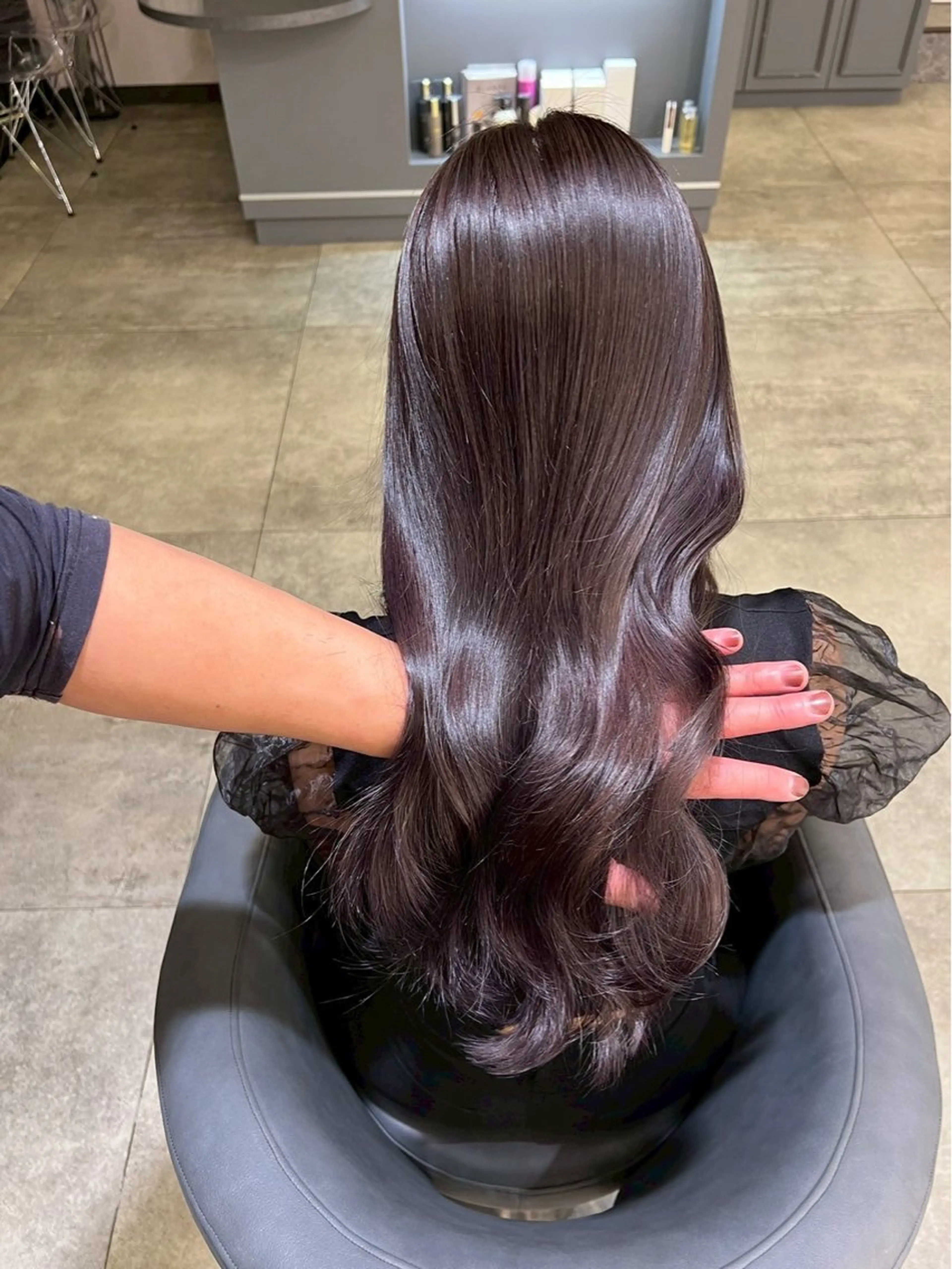 セミロング 髪質改善 Noe心斎橋店のヘアスタイル