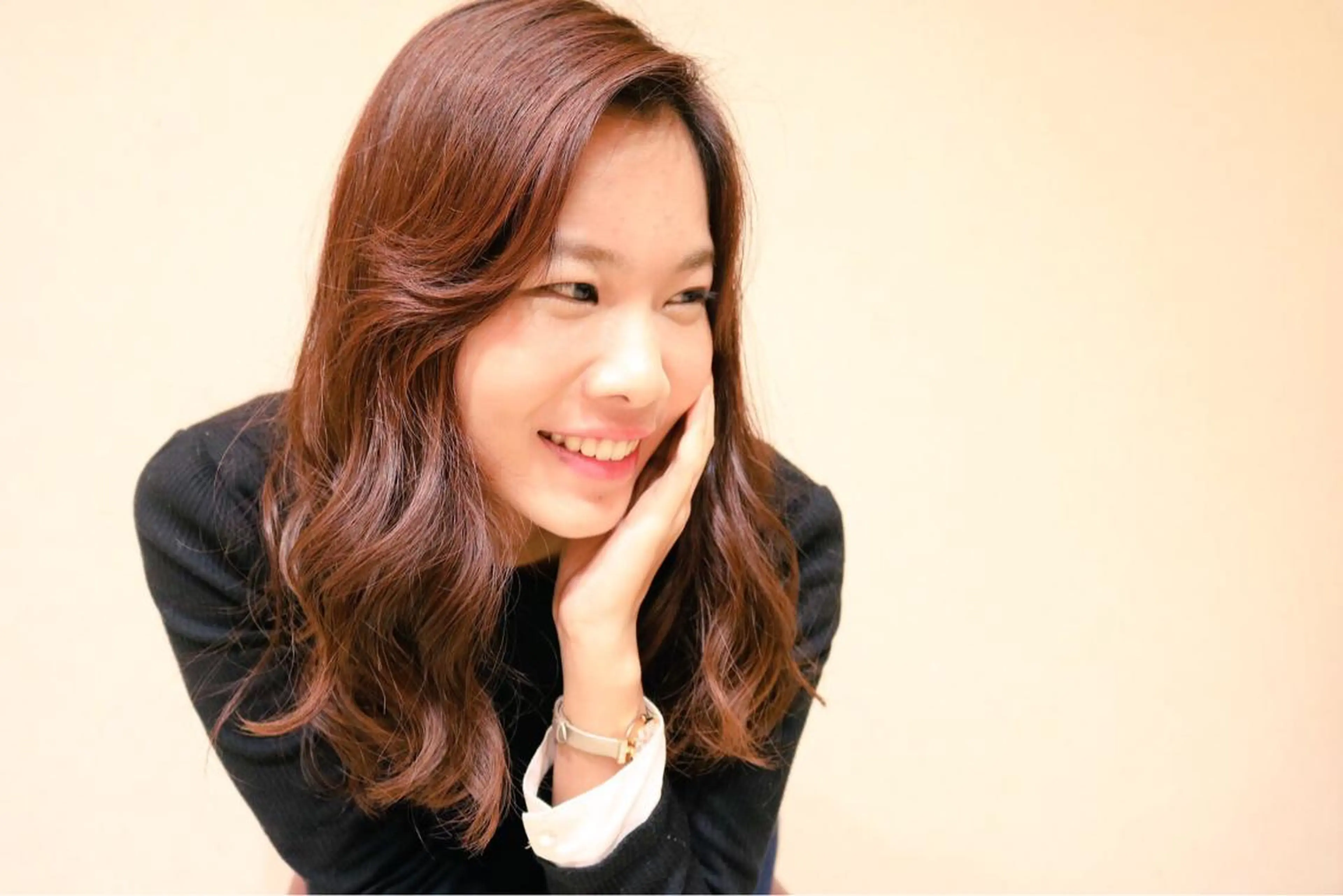 セミロング 田中 佐知のヘアスタイル