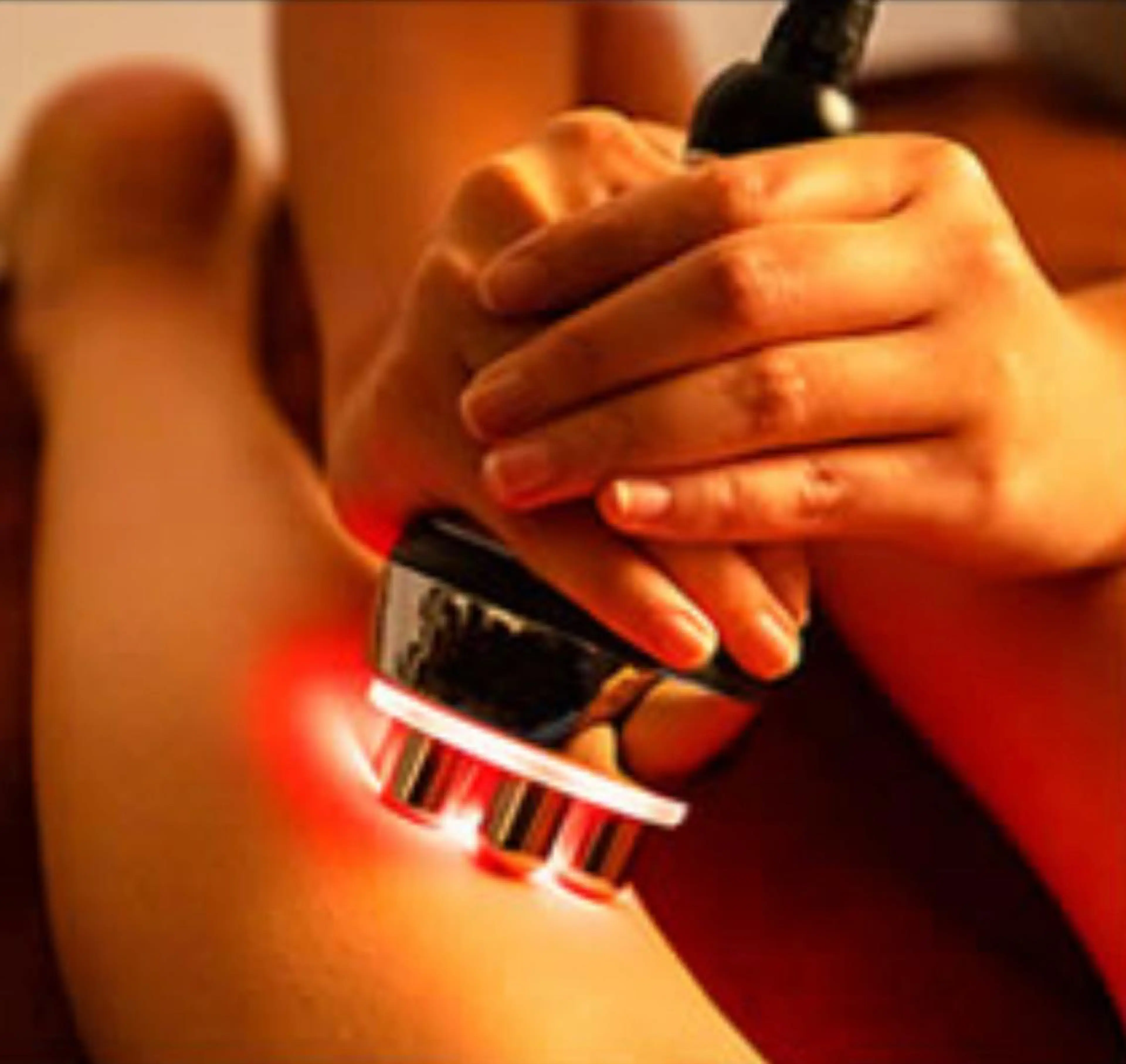 【脚やせ美脚をめざしたい】むくみ改善や足のラインが気になるかたにおすすめ！セル脂肪にもアプローチ。理想のほっそり美脚にの写真