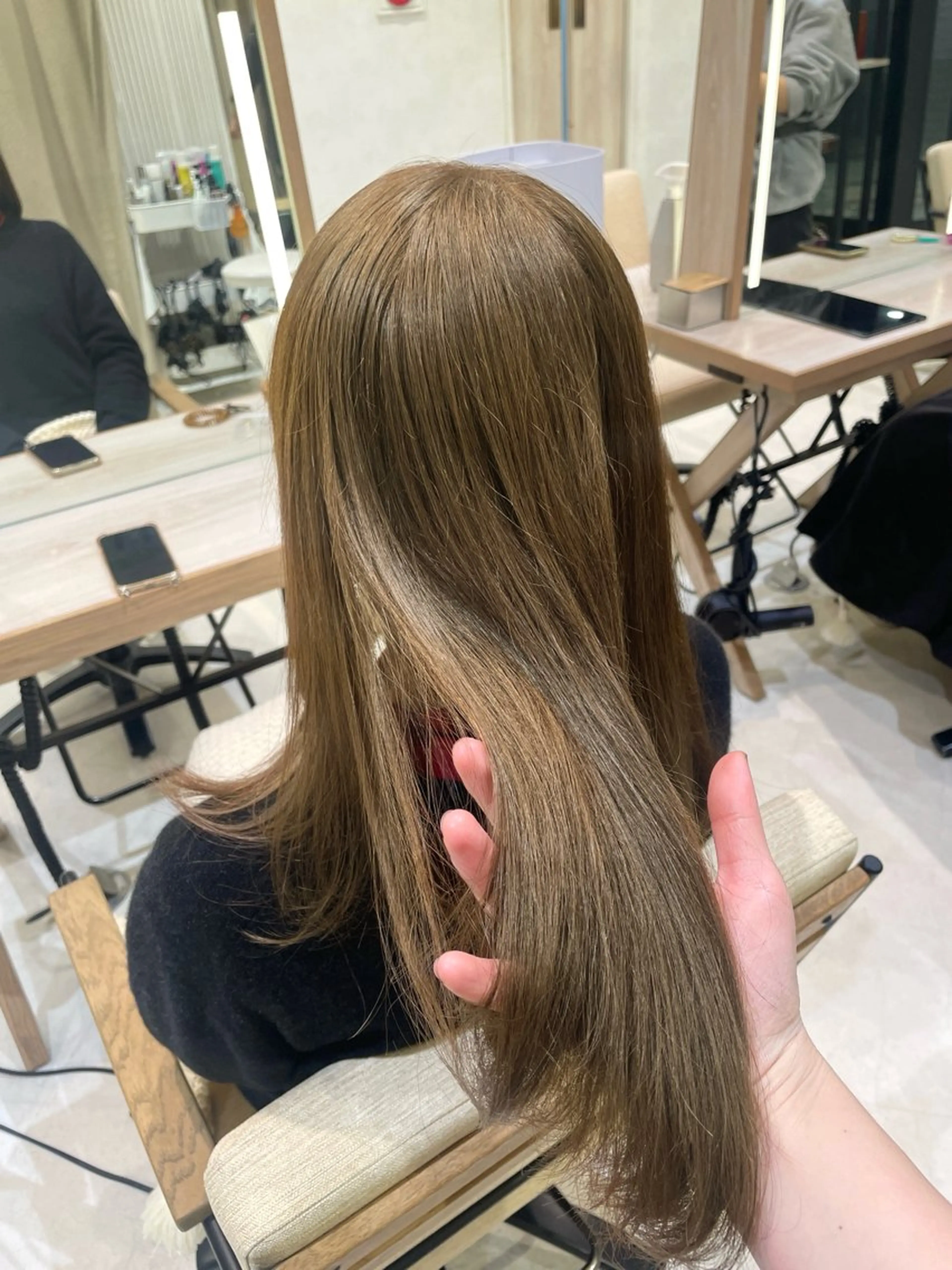 ミディアム カラー ブリーチ ダブルカラー ブリーチなしカラー ヘアカラー カラー/レイヤー/ 髪質改善/PAAQのヘアスタイル