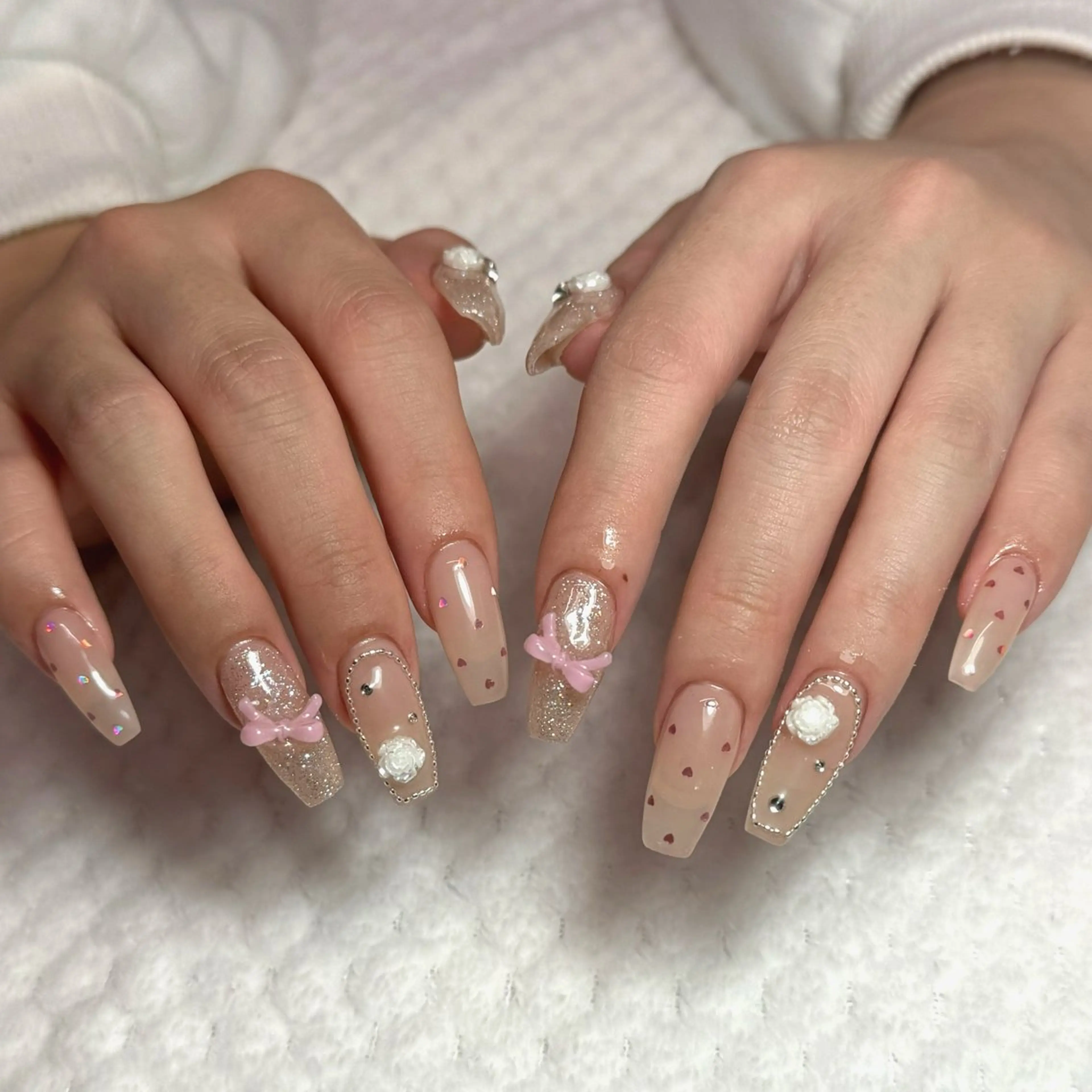 ネイル ハンドネイル Arva Manaのネイルデザイン