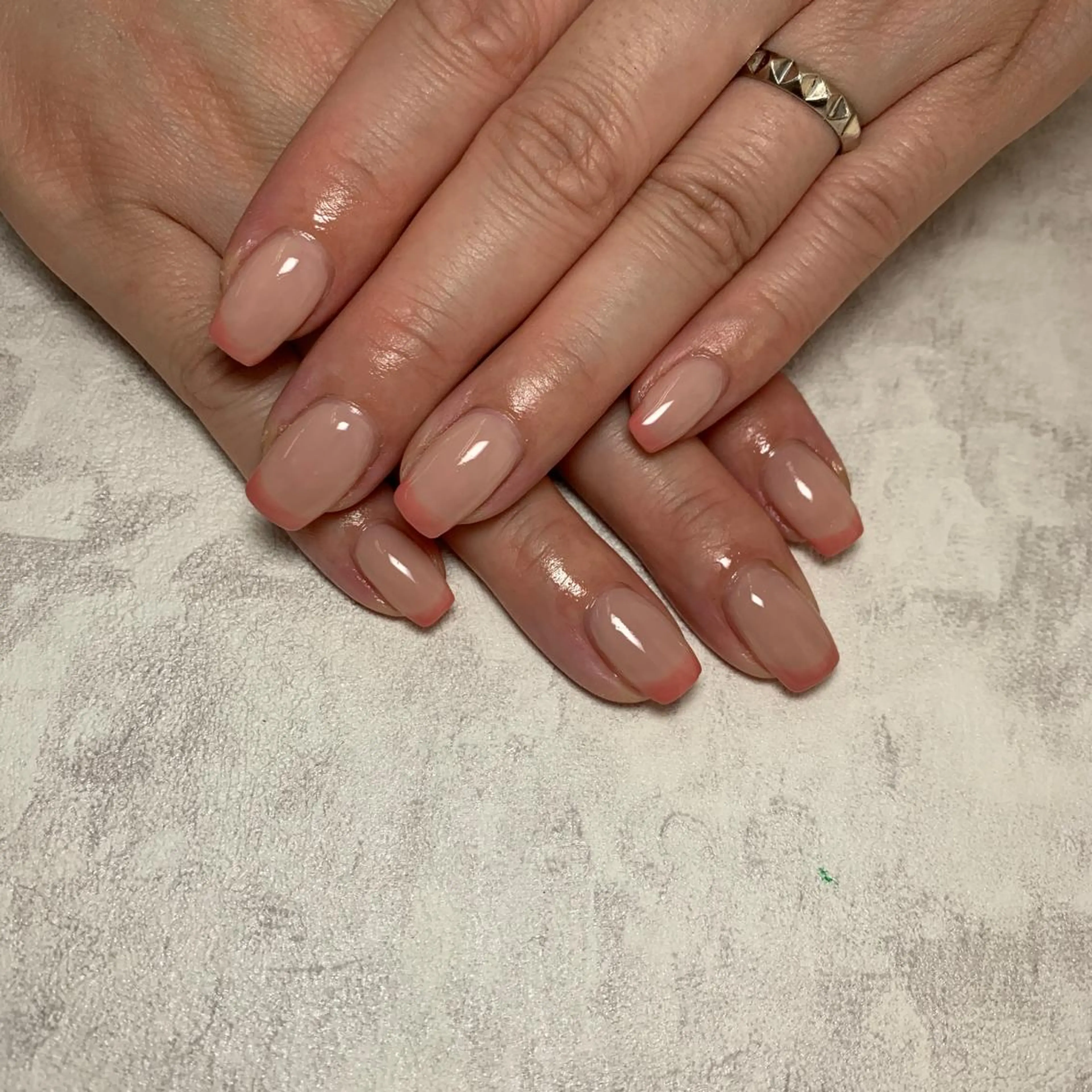 ネイル フレンチネイル ピンク Li aile eye&nailのマツエク・マツパデザイン