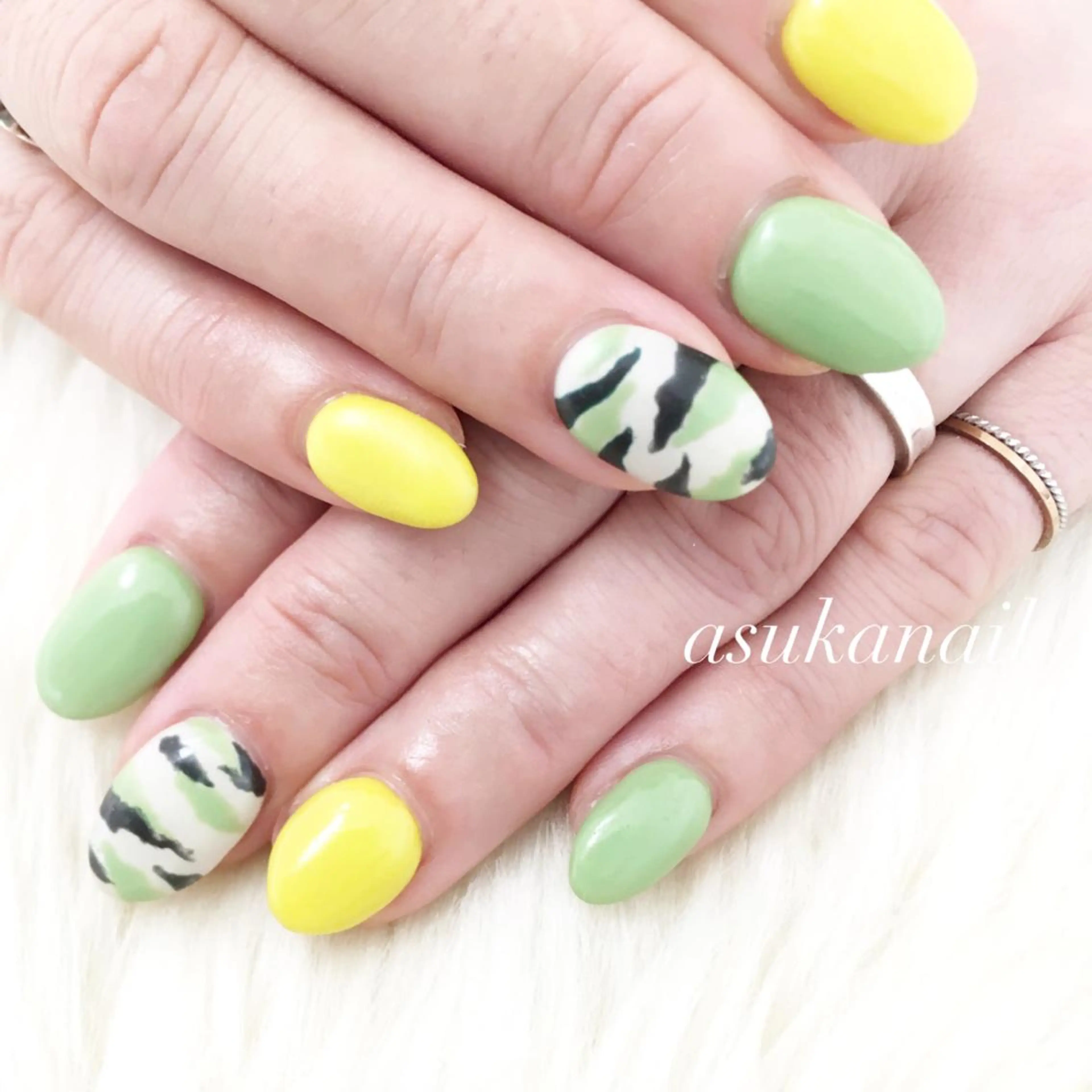 ネイル アートネイル ハンドネイル La Colzaのネイルデザイン