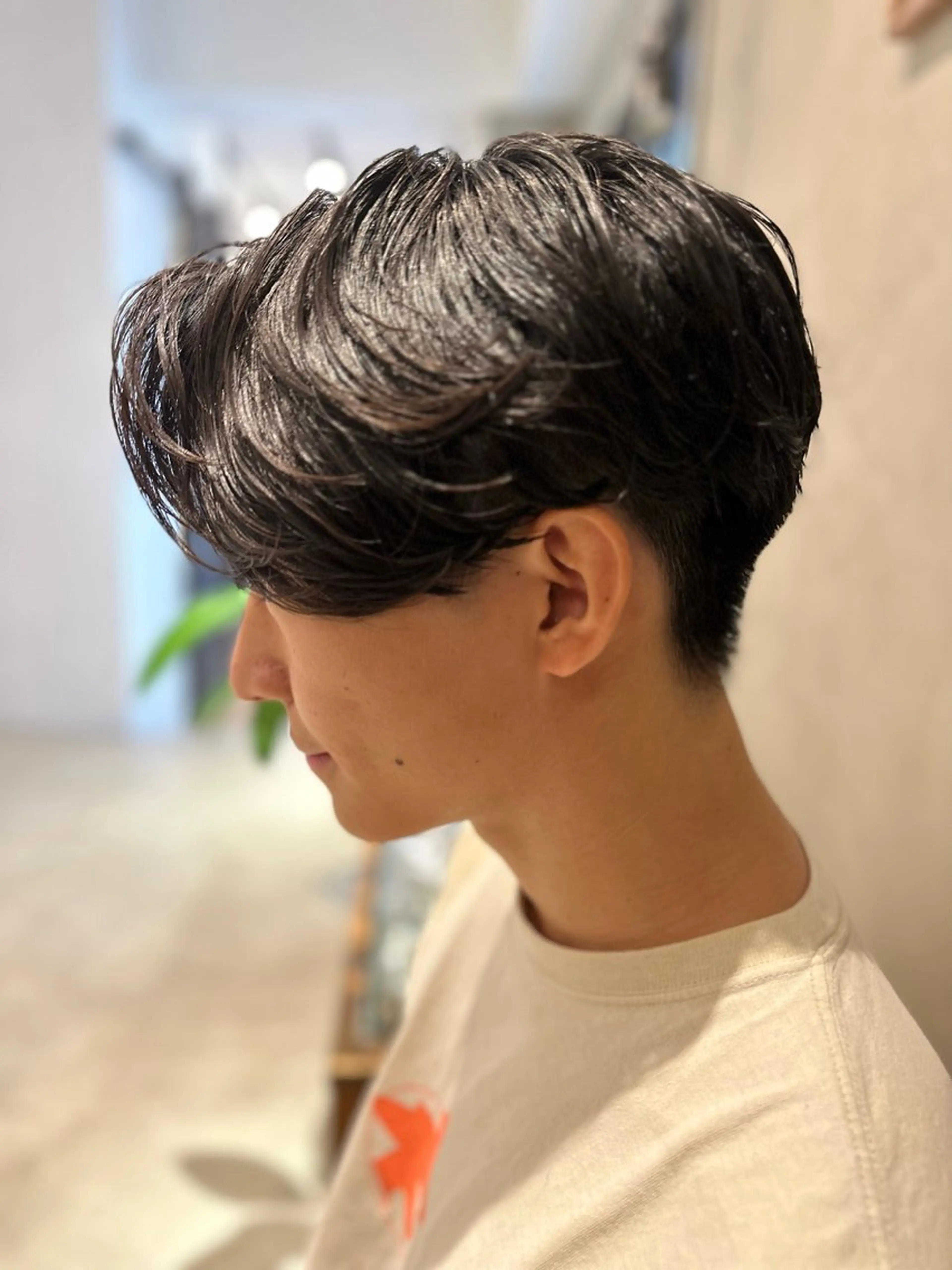 パーマ メンズ メンズパーマ ニュアンスパーマ 10月限定モニター 髪質改善美髪矯正のヘアスタイル