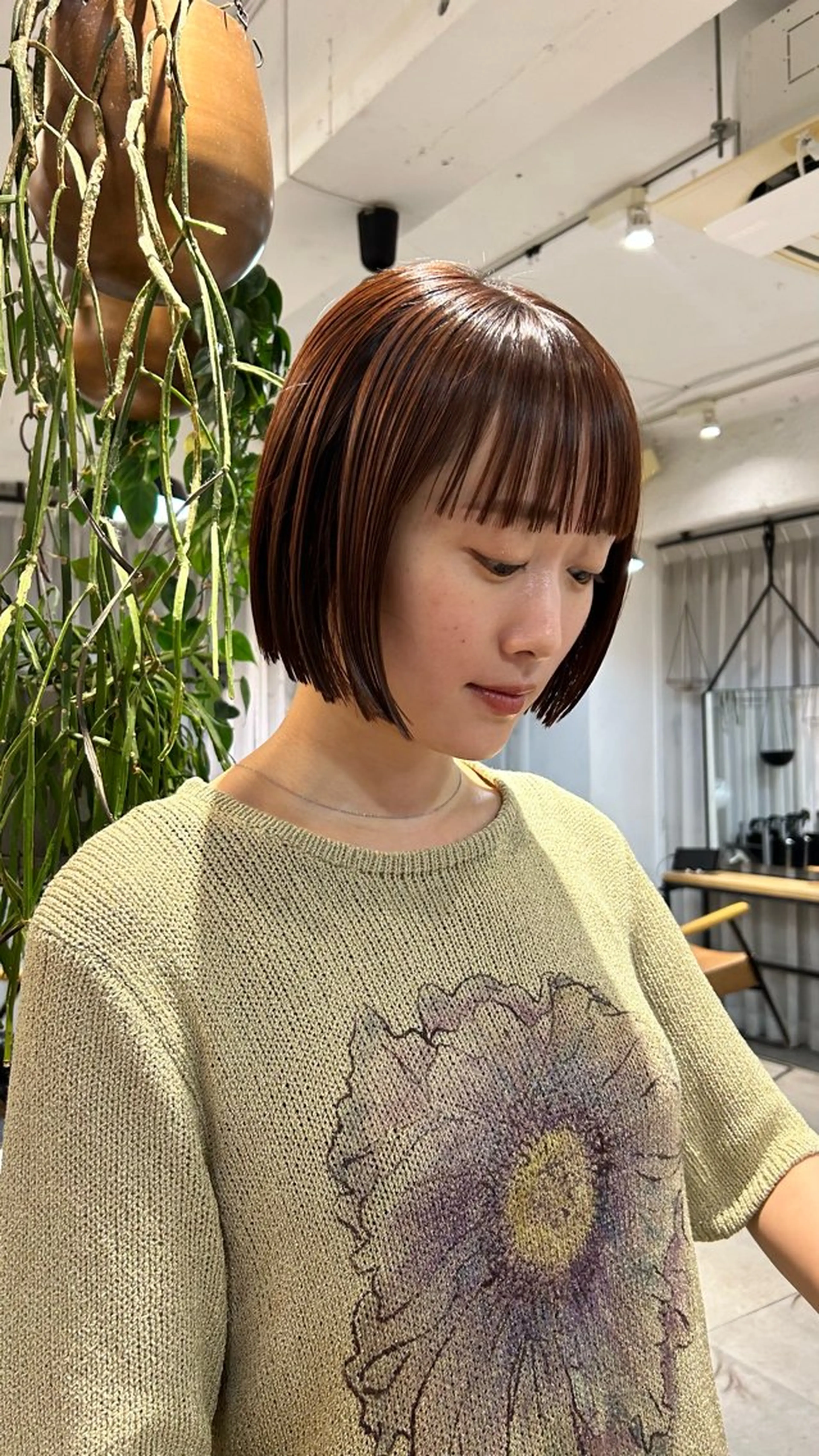 ショート ボブ ワイドバング カット トリートメント じゅわっと暖色カラー 🍊Moemiのヘアスタイル