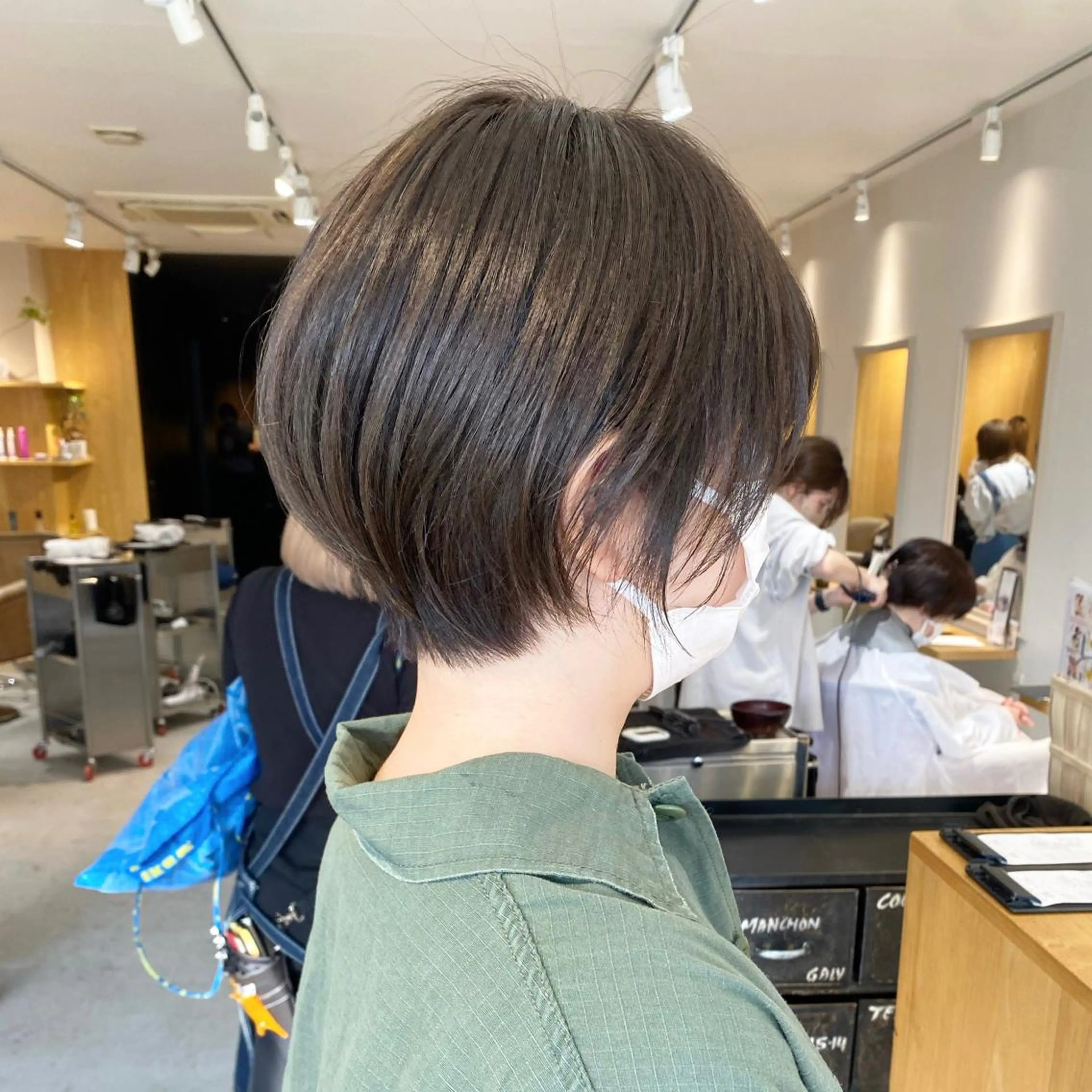ショート 石井 竜也のヘアスタイル