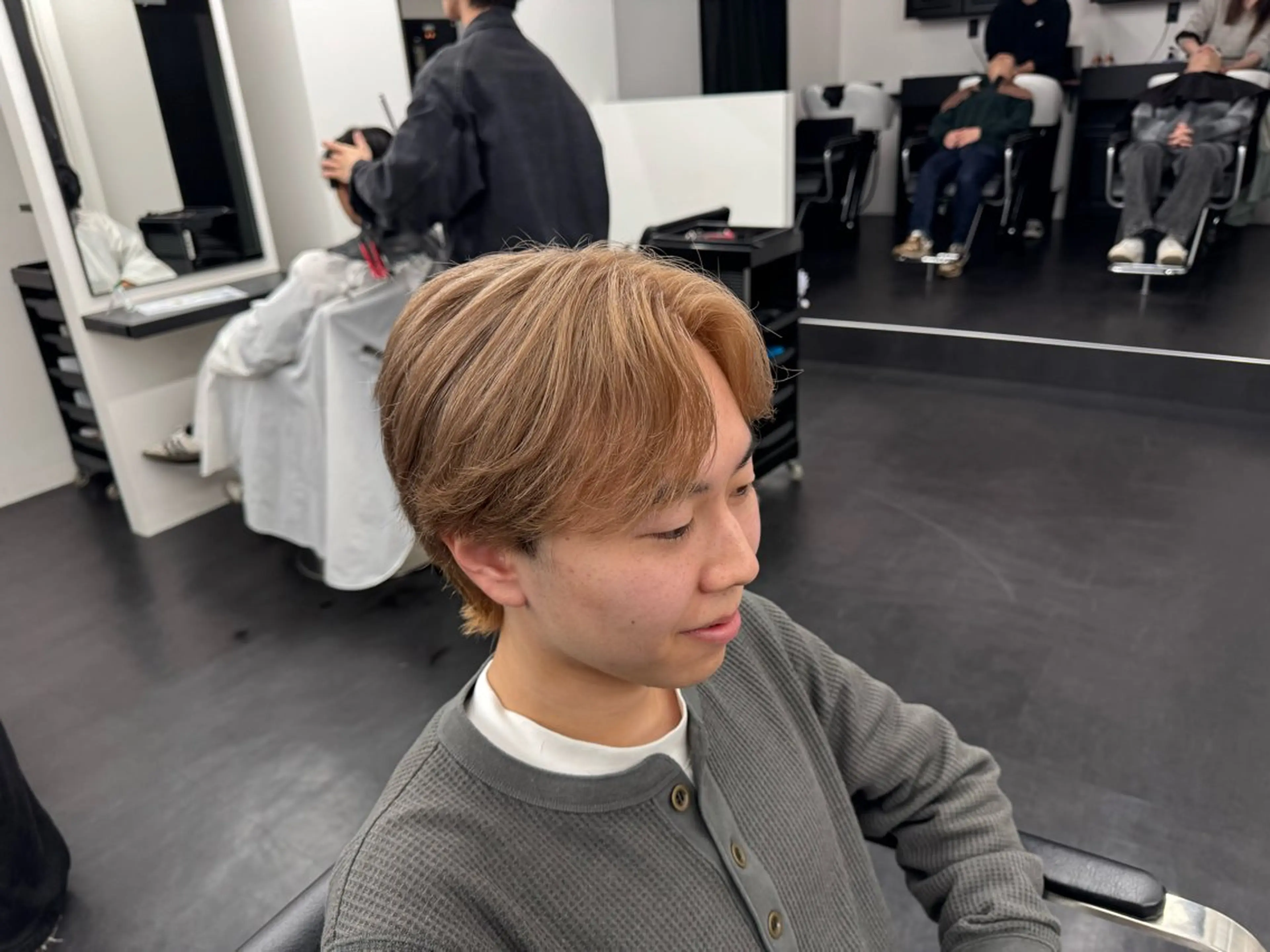 カラー メンズ 田上 舶斗のヘアスタイル