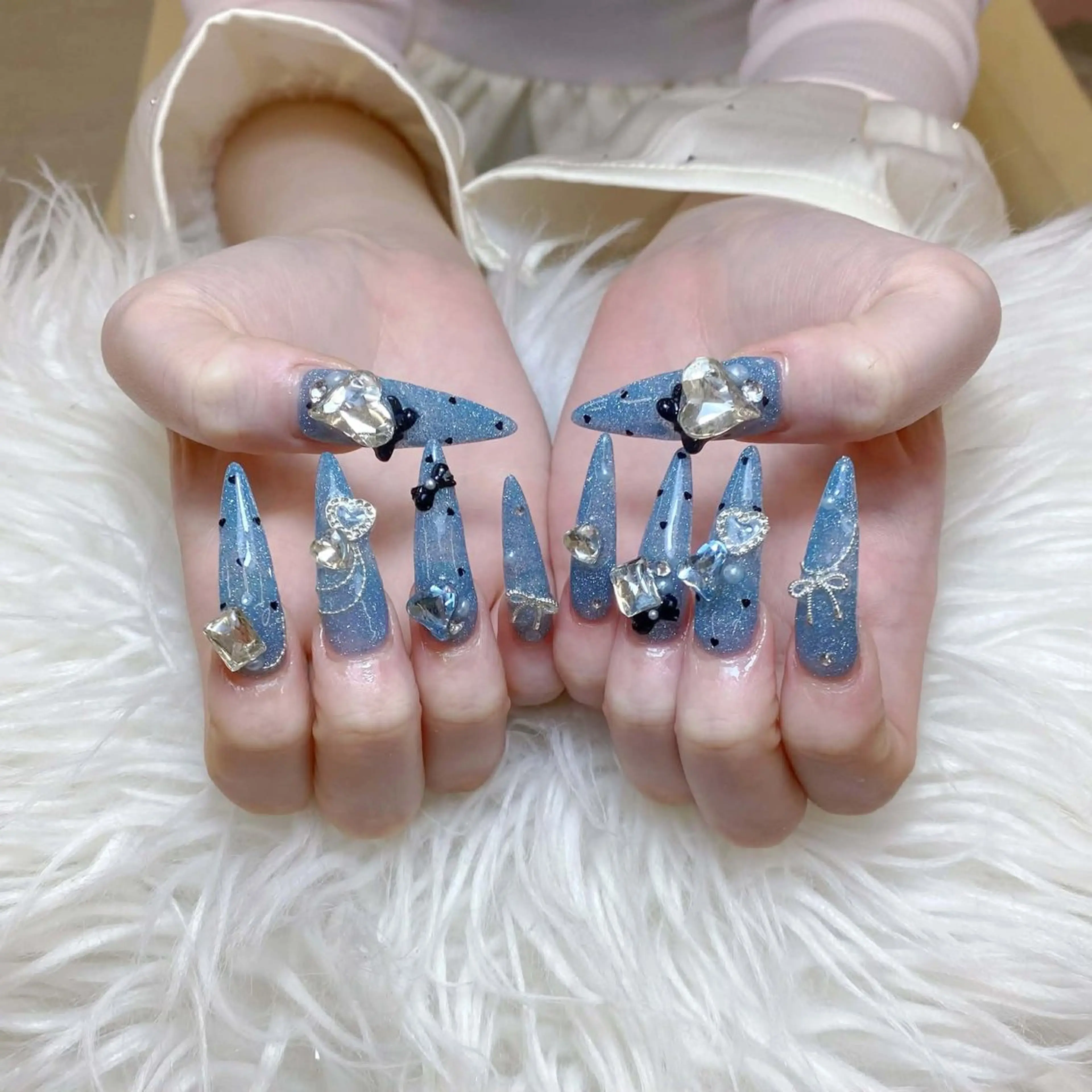 ネイル ハンドネイル ゴテゴテネイル JRのネイルデザイン