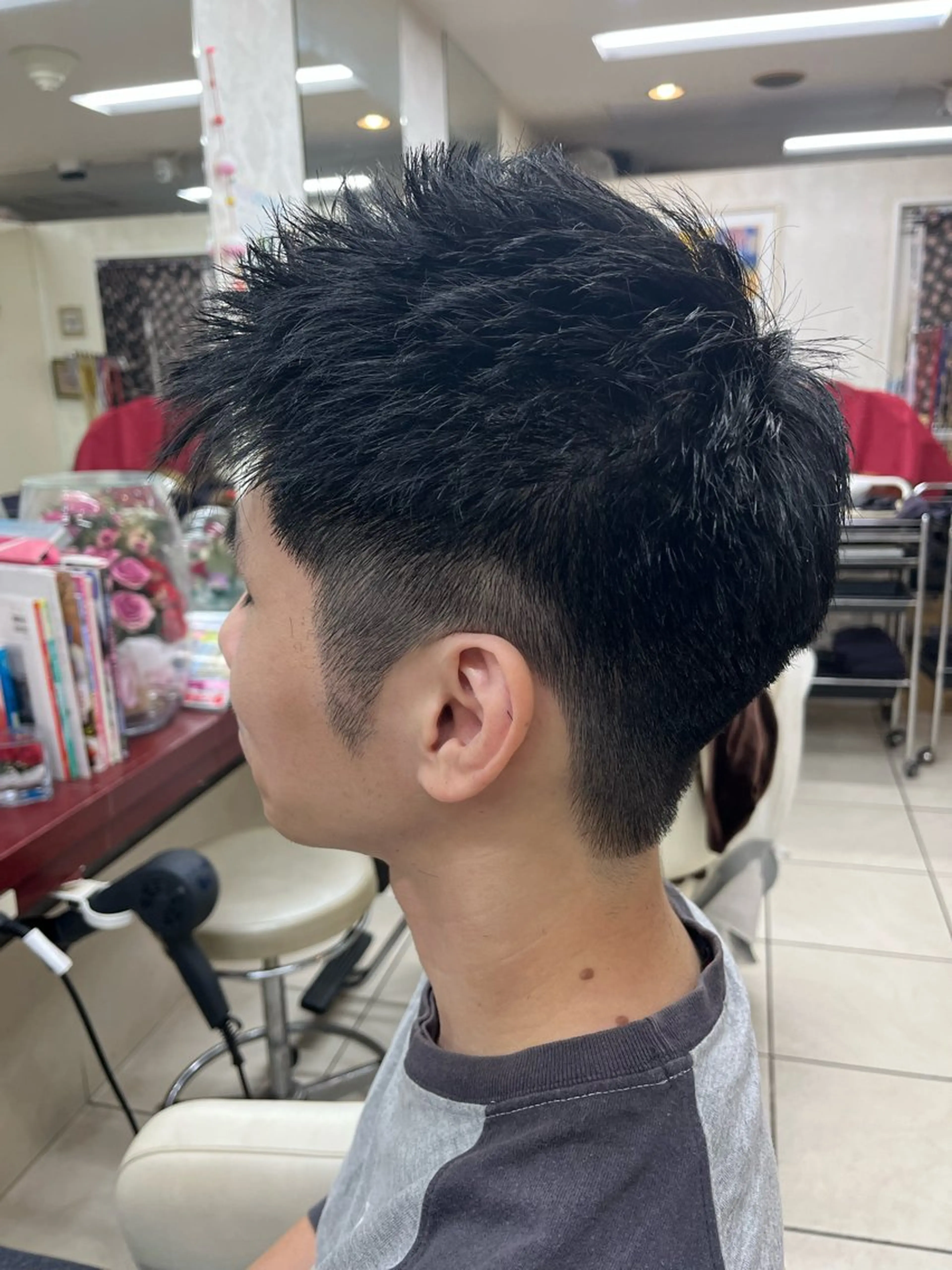 早朝8時​〜​9時30平日限定　メンズカット✂️シャンプー込みの写真