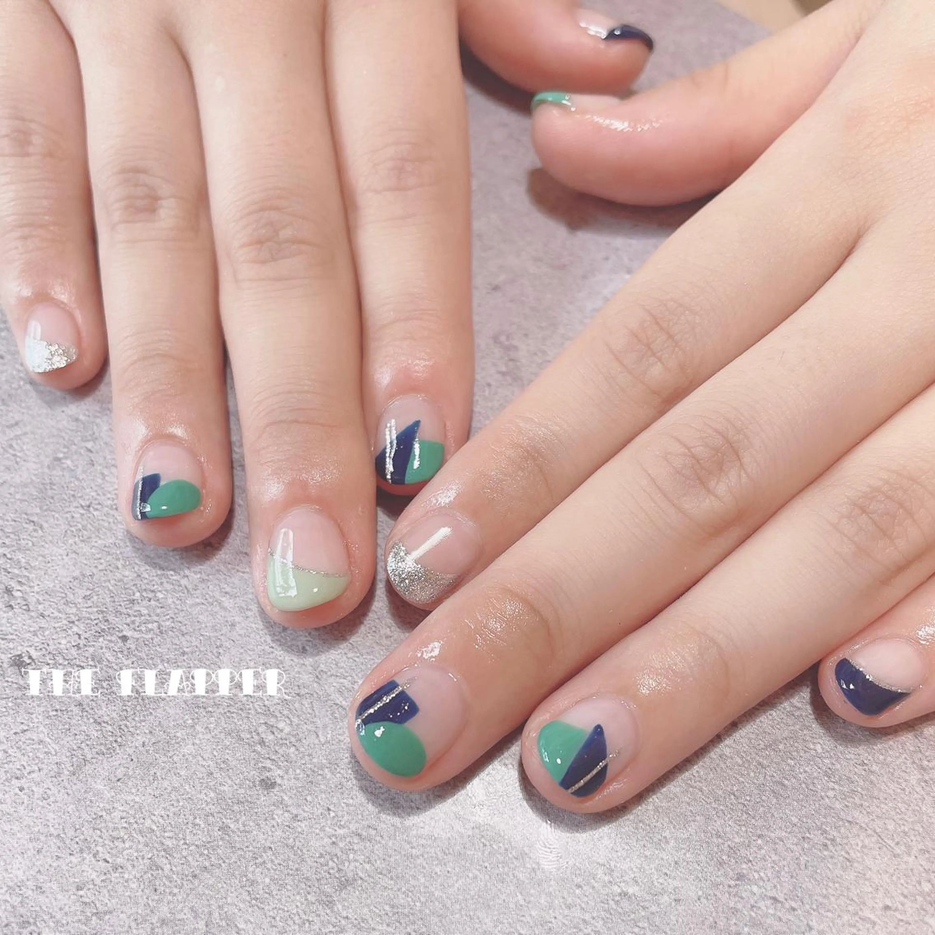 ネイル フレンチネイル ハンドネイル NailStudio THE FLAPPER所属・THE FLAPPERのネイルデザイン