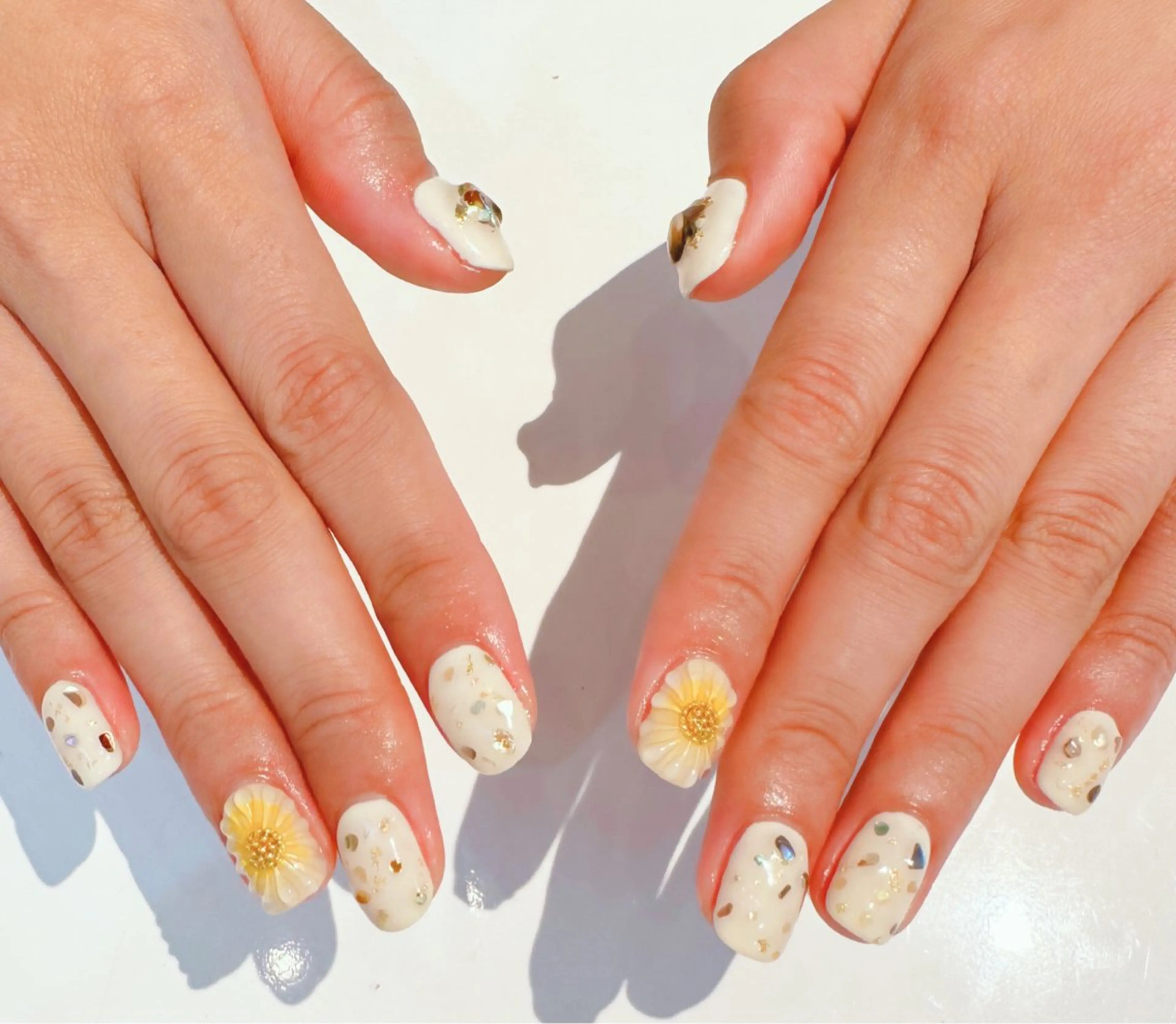 ネイル Atelier Peniculusのネイルデザイン