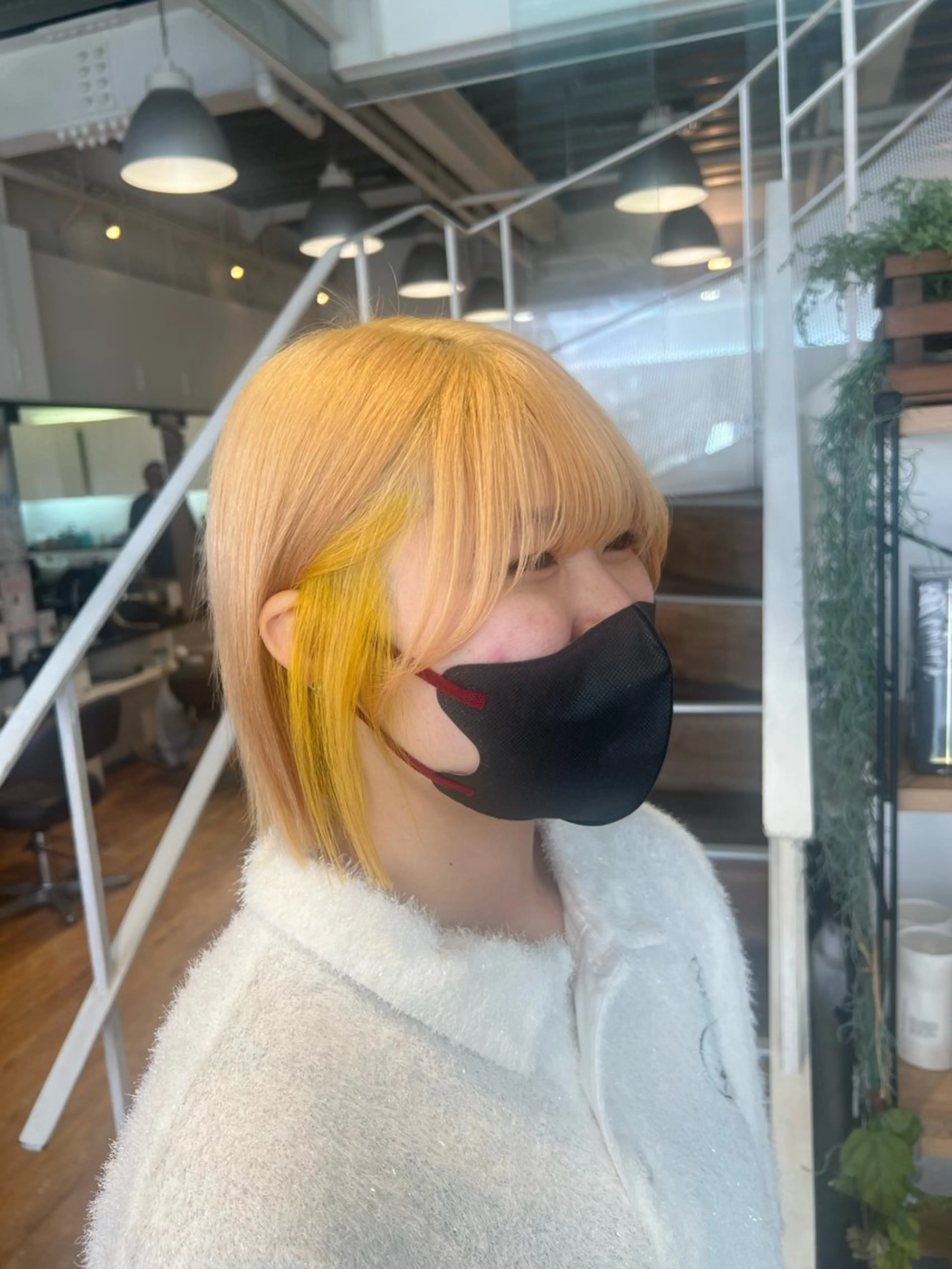 カラー イヤリングカラー ヘアカラー トリートメント インナーカラー♡ Nanakoのヘアスタイル