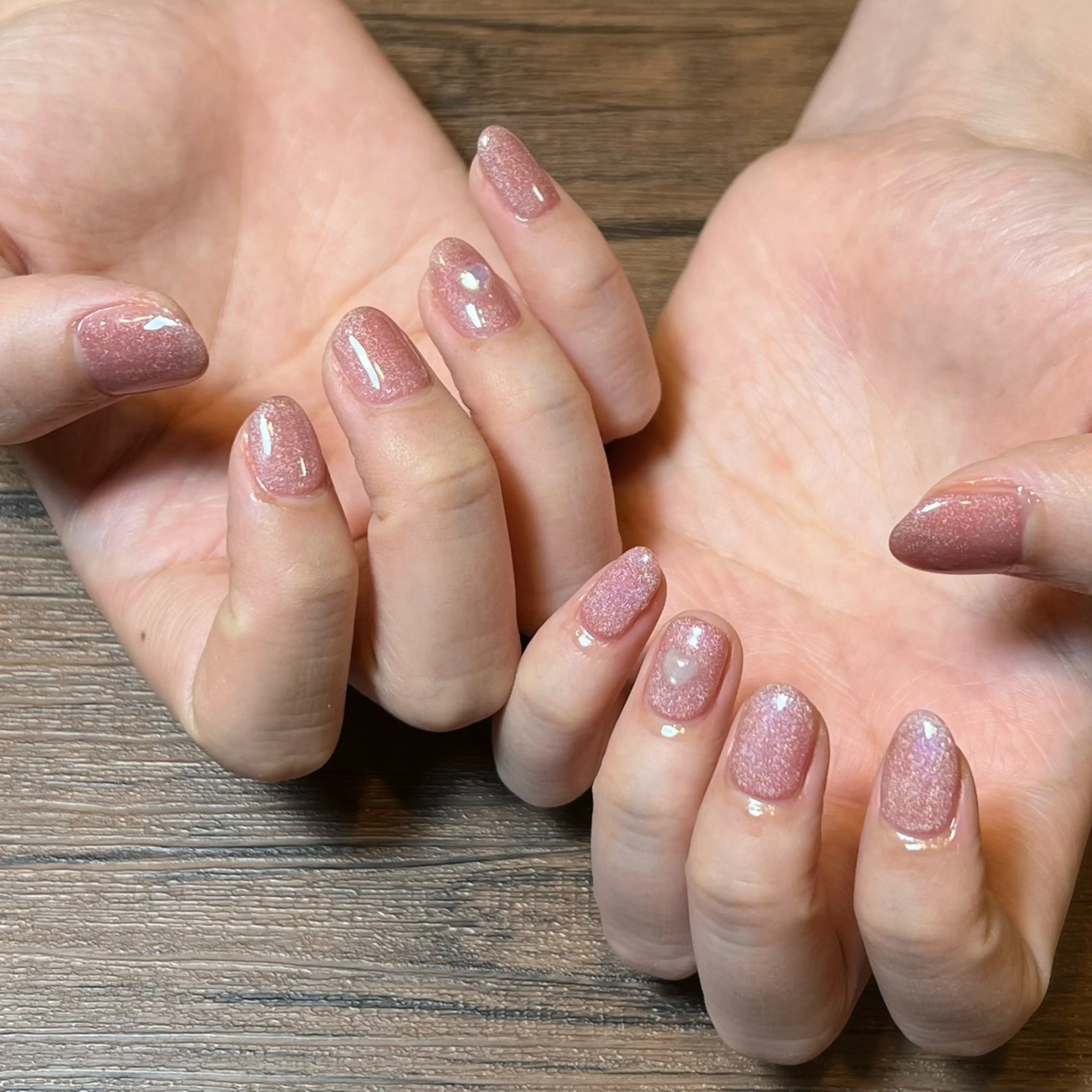 ネイル ハンドネイル HENRIETTA NAILSALONのネイルデザイン